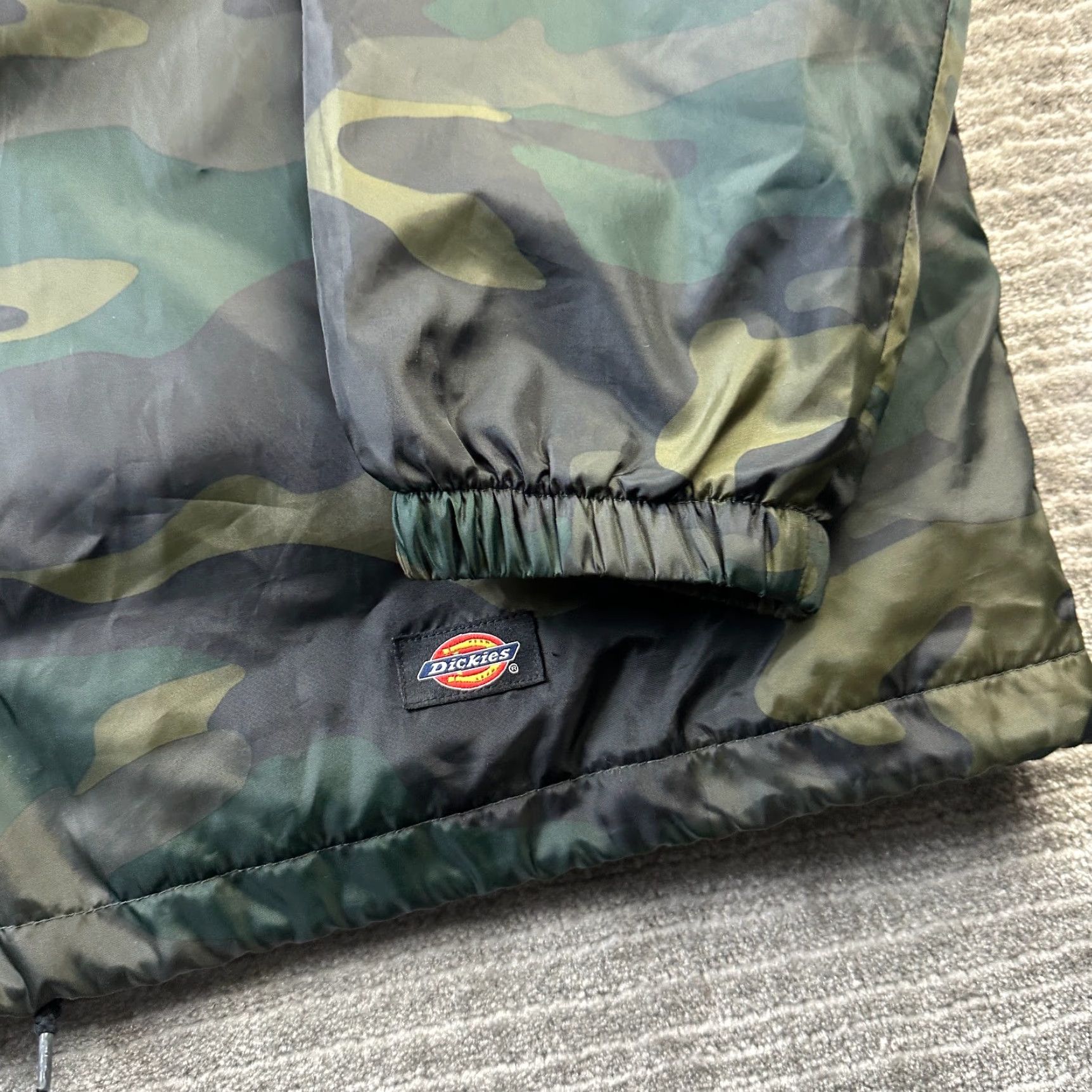 Dickies Dickies Jacket Mens M Green Camouflage Nylon Snap On Windbreaker Coat Spring Winter Fall Weather Workwear Casual Size US M / EU 48-50 / 2 - 4 Thumbnail