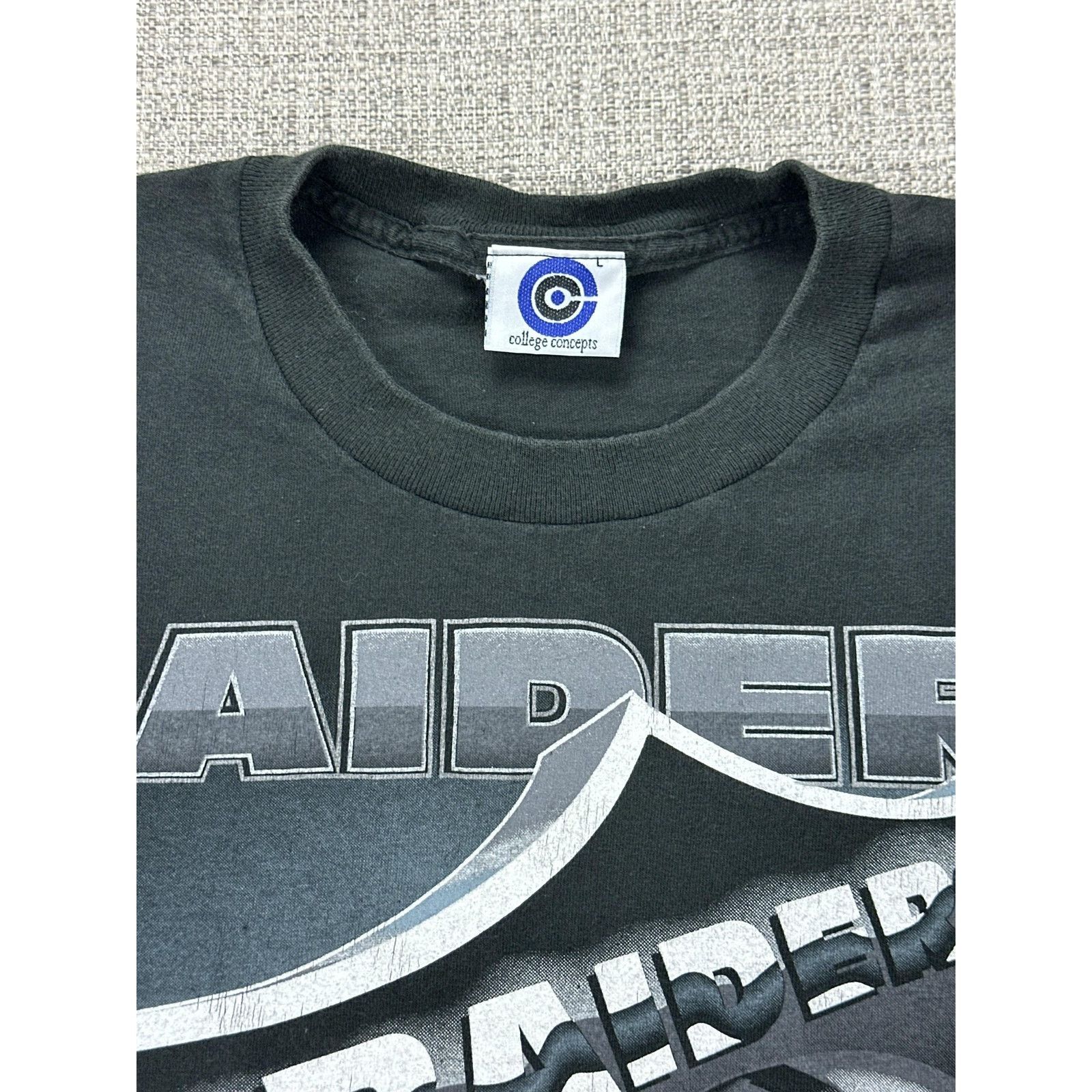 Other Los Angeles Raiders Shirt Sz L Black College Concepts 1993 Size US L / EU 52-54 / 3 - 8 Thumbnail