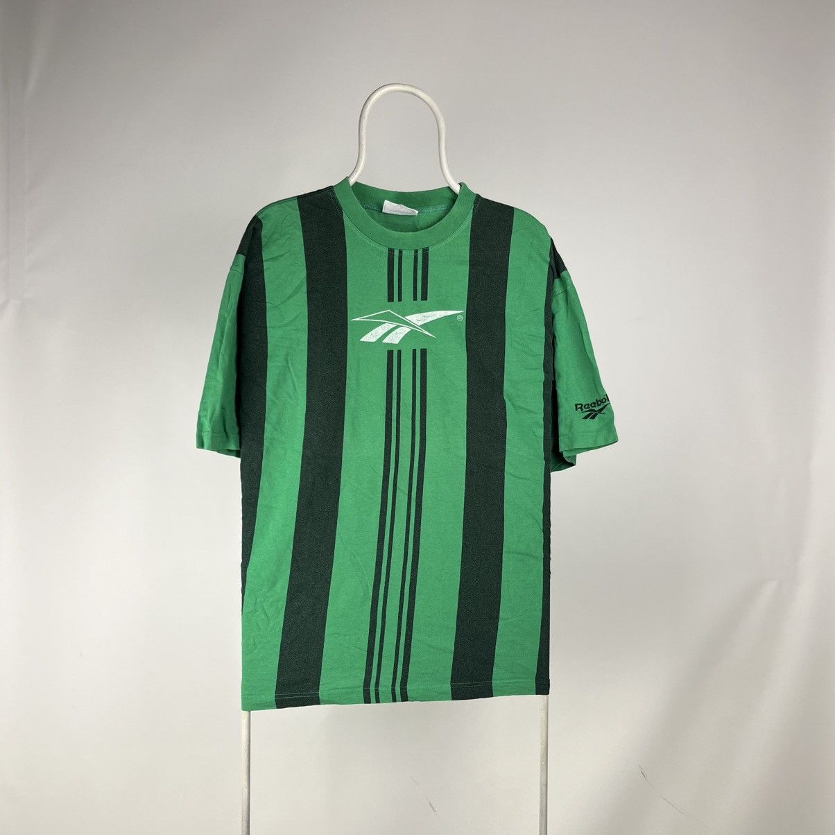 Reebok Vintage Reebok Striped tshirt size XXLarge Size US XXL / EU 58 / 5 - 1 Thumbnail