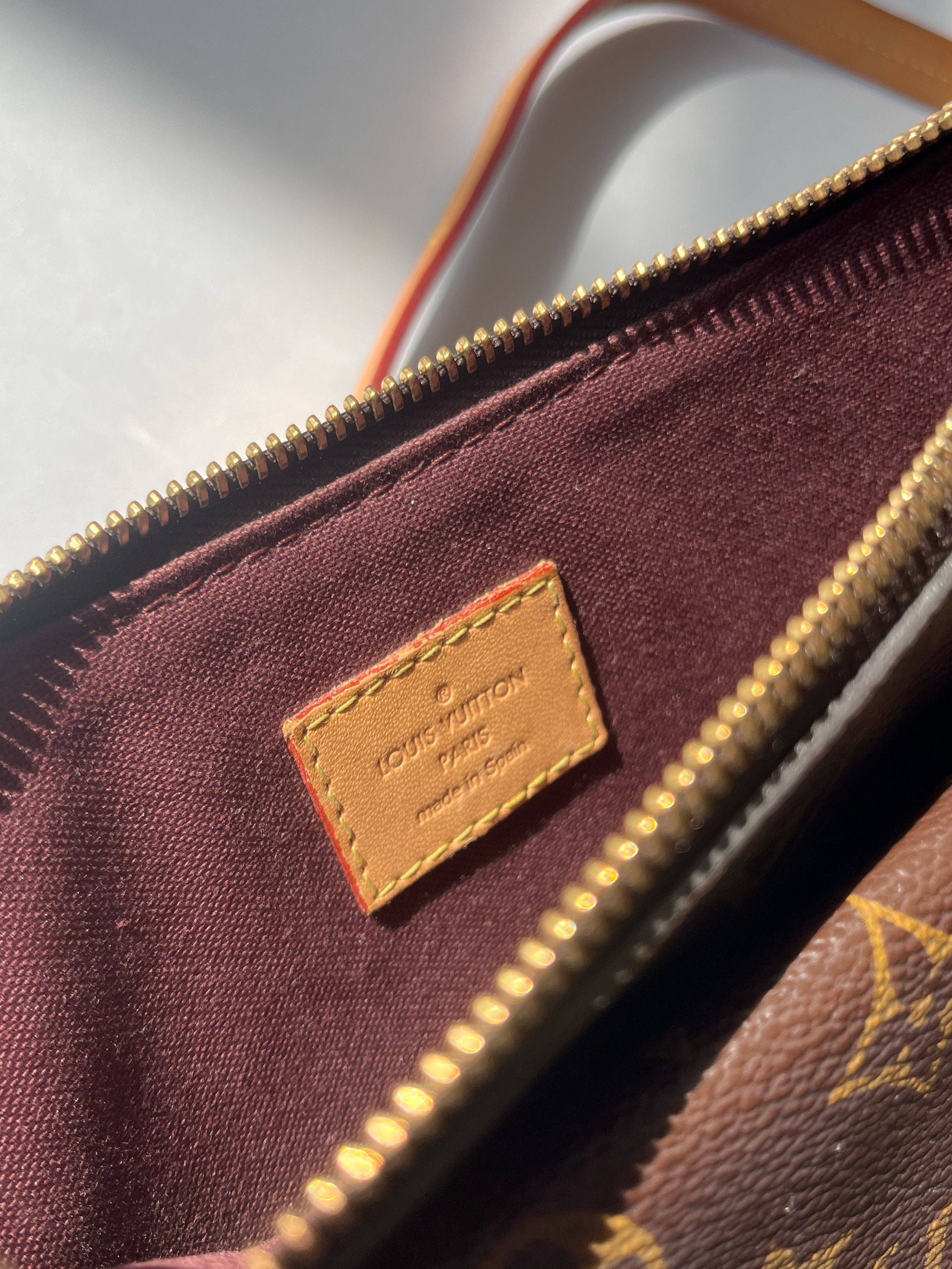 Louis Vuitton Louis Vuitton Mabillon Shoulder Bag Monogram Canvas Brown Size ONE SIZE - 6 Thumbnail