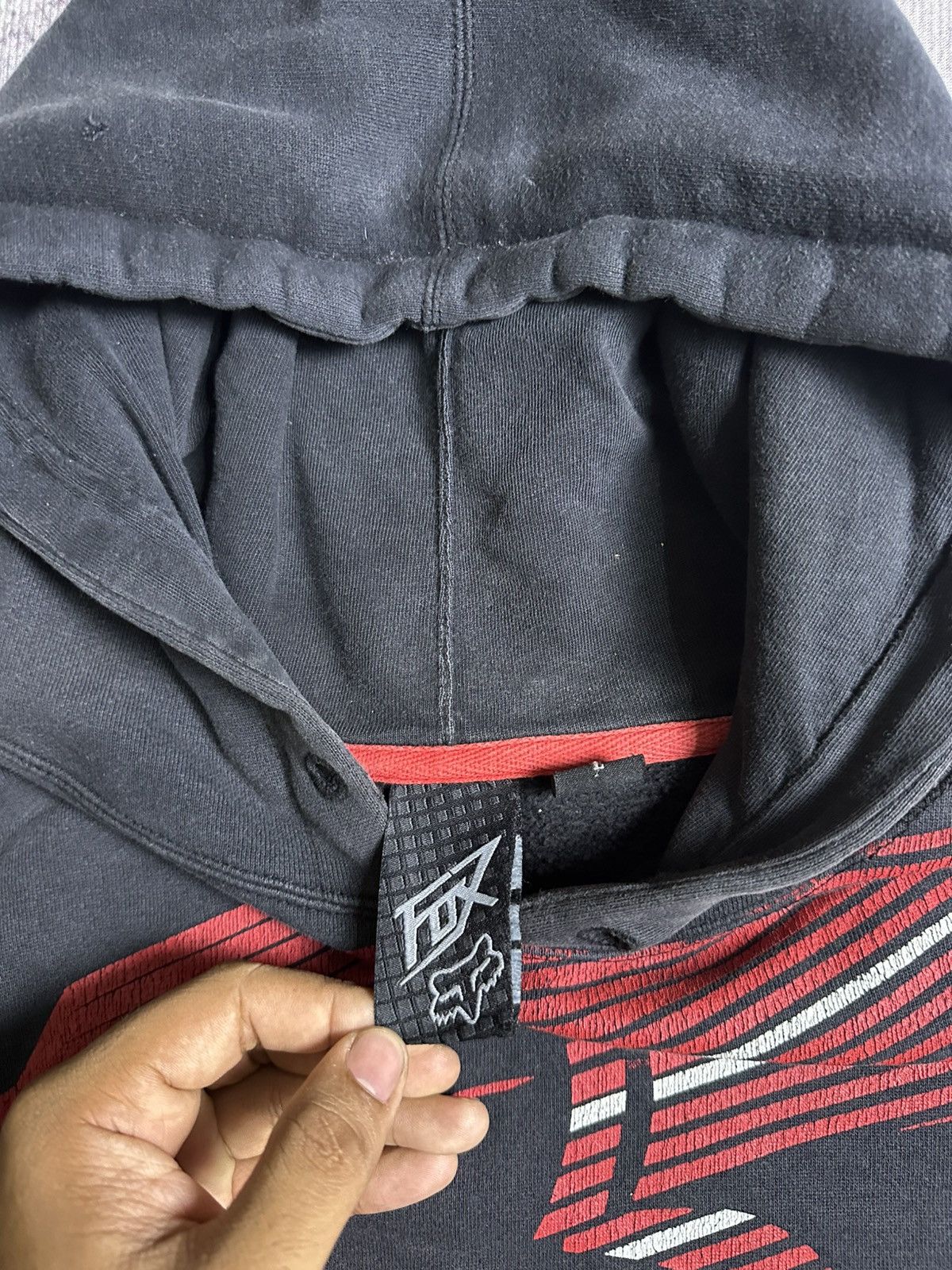Fox Racing × Vintage Vintage Fox Racing Big Logo Pullover Hoodie Thrashed Size US L / EU 52-54 / 3 - 4 Thumbnail