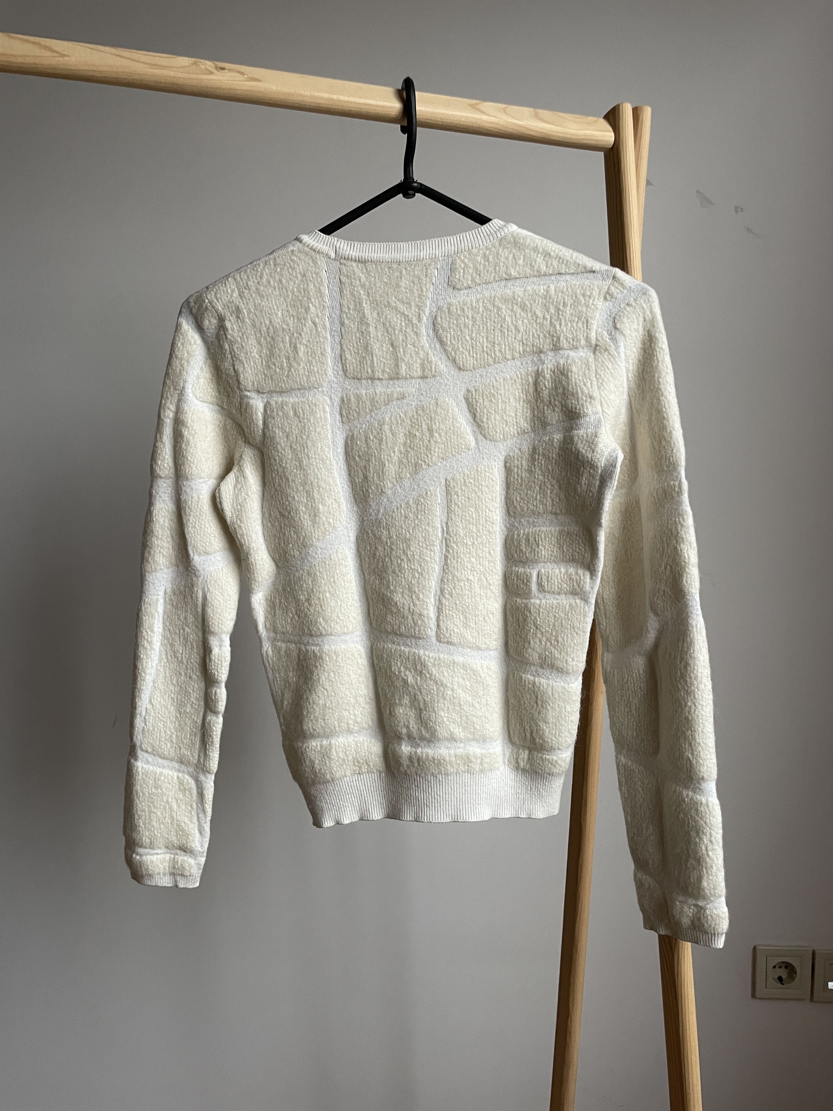 Max Mara Max Mara x Liu Wei Capsule Collection Monopolis Wool Sweater Size XS / US 0-2 / IT 36-38 - 2 Thumbnail