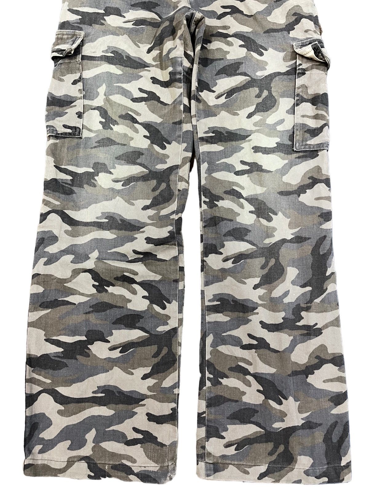 Boycott Vintage Boycott Army Cameo Cargo Denim Size US 33 - 3 Thumbnail