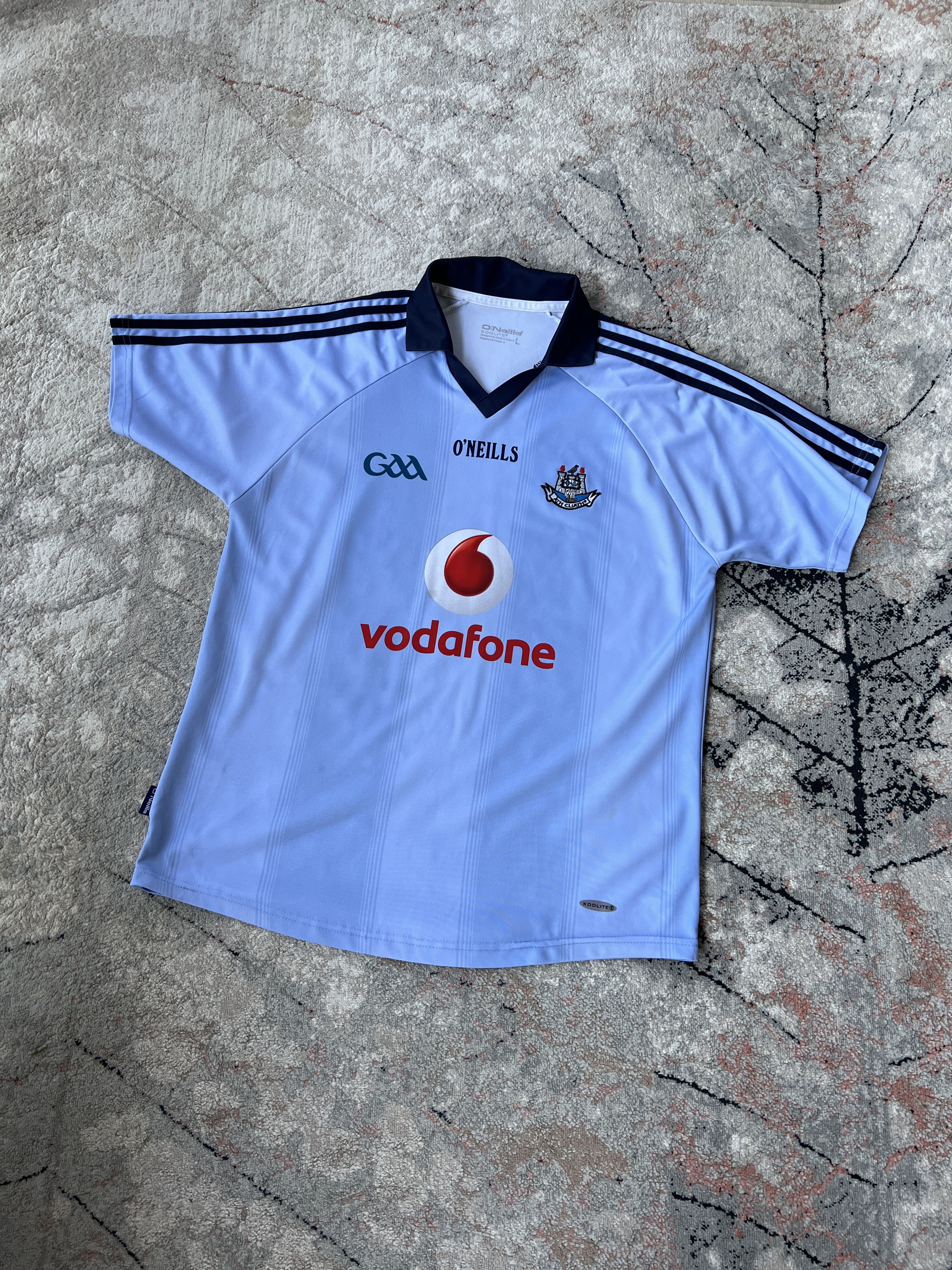O'Neill GAA ATH Cliath Dublin Vodafone Jersey Size US L / EU 52-54 / 3 - 1 Thumbnail