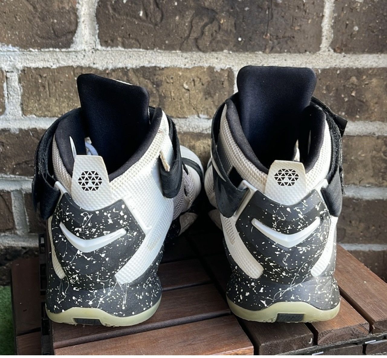 Nike Nike Lebron Soldier Sneakers Size US 15 / EU 48 - 3 Thumbnail
