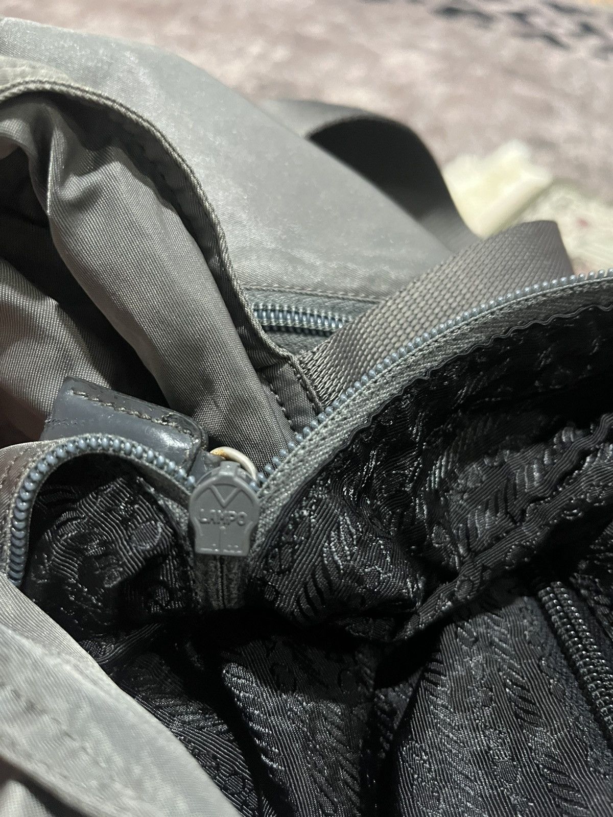 Prada Aunthentic PRADA Shoulder Bag Size ONE SIZE - 17 Thumbnail