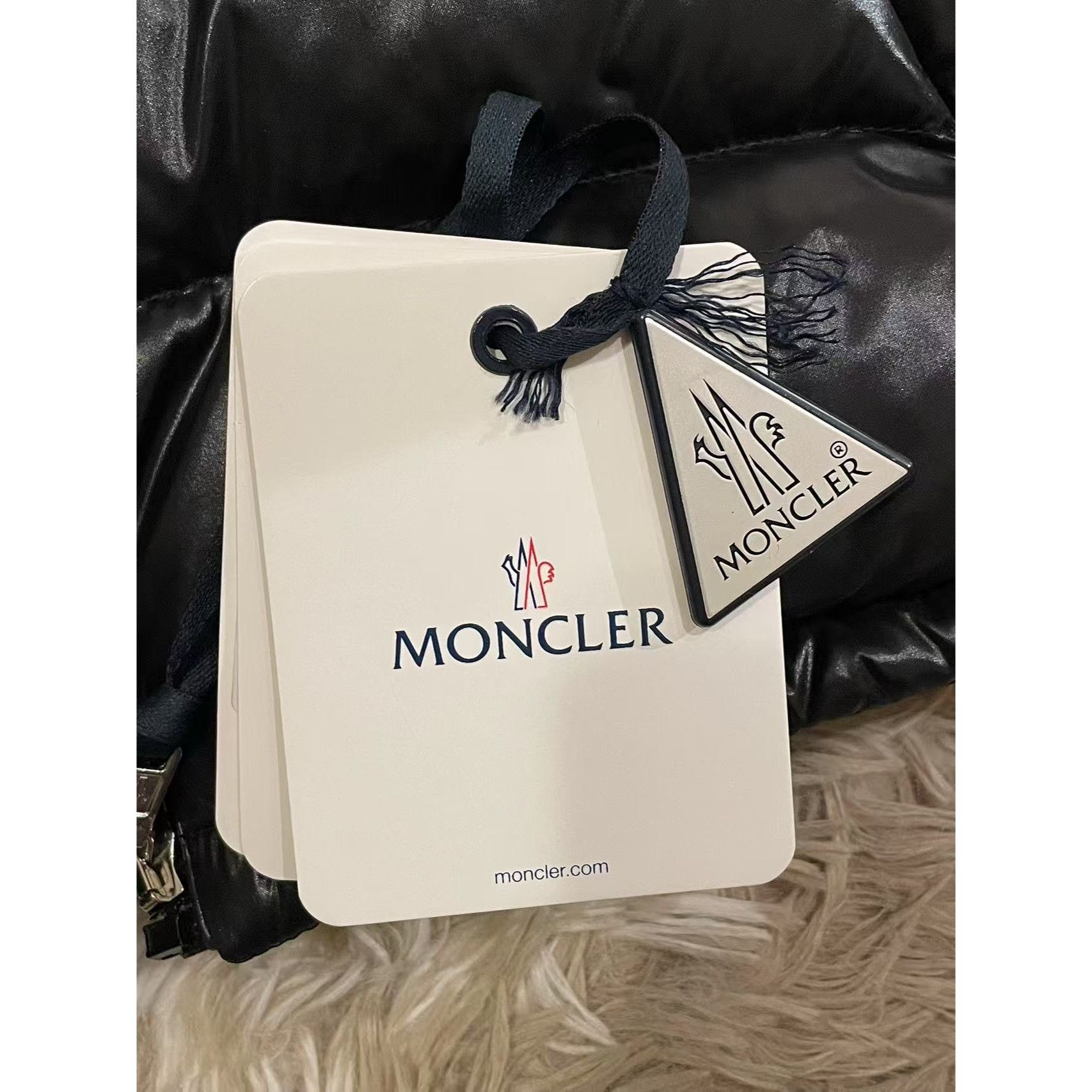 Moncler Moncler Black Hooded Puffer Jacket Youth Size 14 Quilted Dow Size XL / US 12-14 / IT 48-50 - 3 Thumbnail
