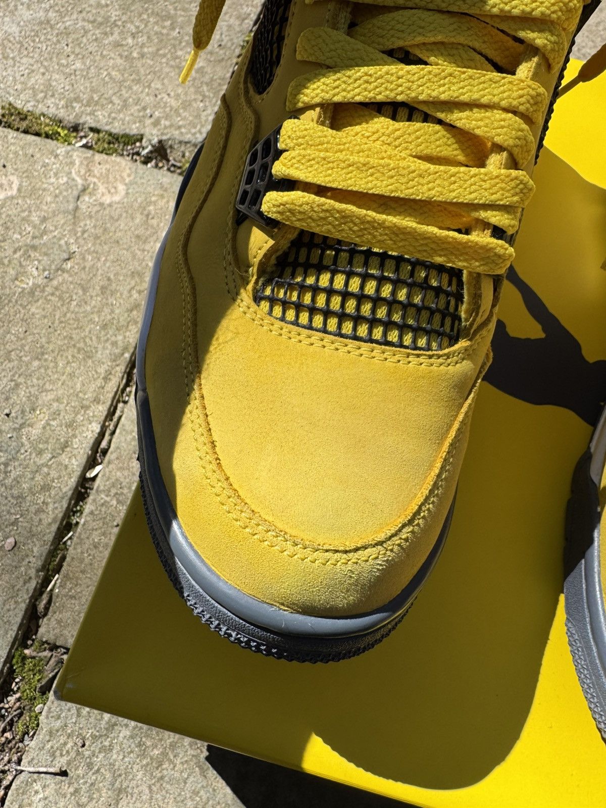 Jordan Brand × Nike Lighting Jordan 4 Size US 10.5 / EU 43-44 - 8 Thumbnail
