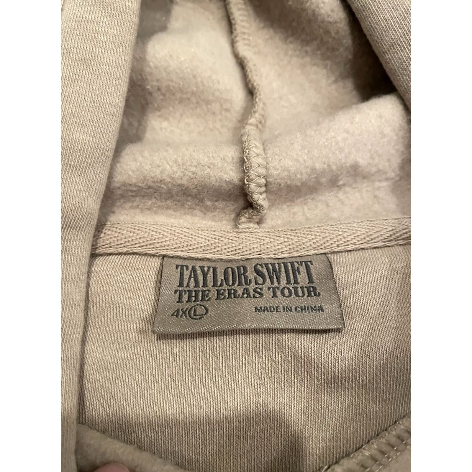 Vintage Taylor Swift Hoodie Unisex Adults 4XL Beige Pullover Fleece Oversized Eras Tour Sweatshirt Shirt Size XXL / US 16-18 / IT 52-54 - 5 Thumbnail
