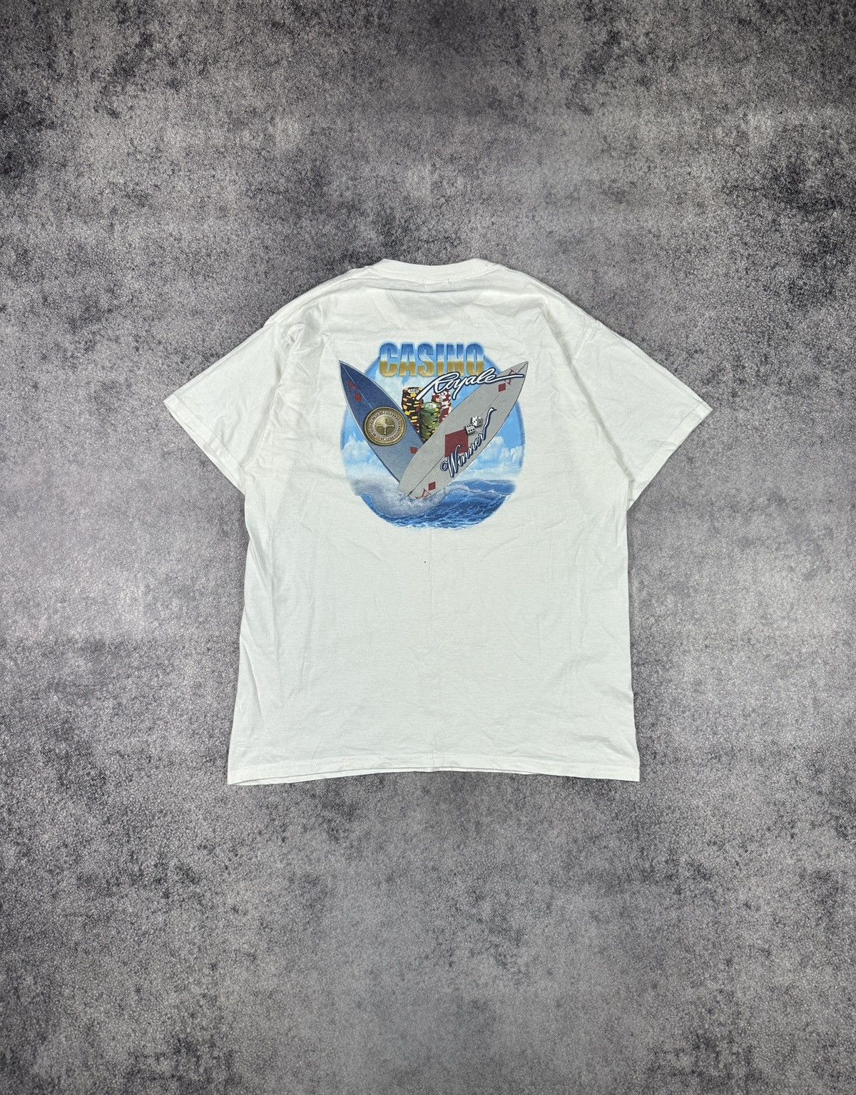 Vintage Vintage 90s Casino Royal Big Ligo T-shirt Streetwear Rare L Size US L / EU 52-54 / 3 - 1 Thumbnail