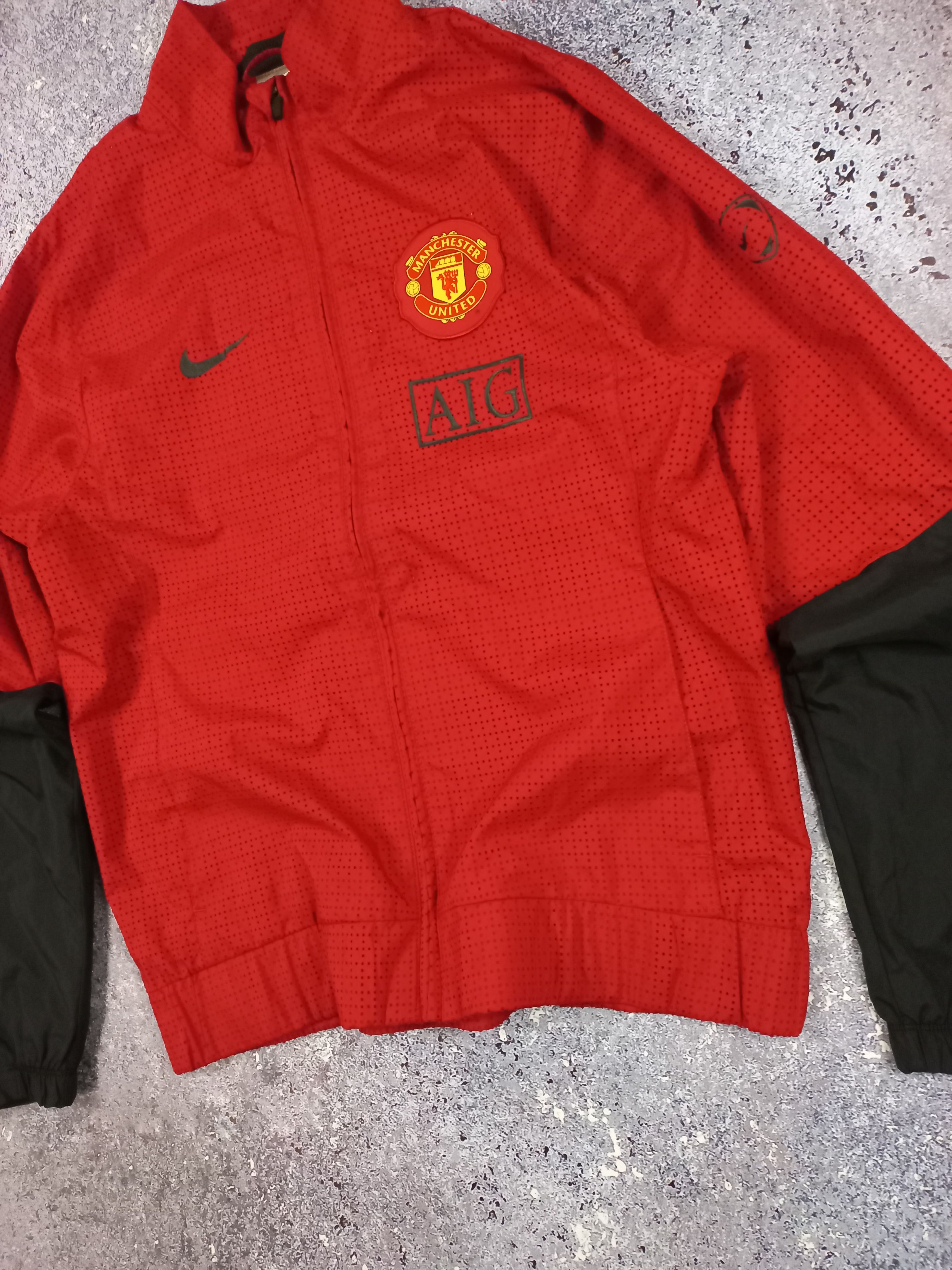 Nike Nike Manchester United AIG Track Jacket 2008–10 Vintage M Size US M / EU 48-50 / 2 - 2 Thumbnail