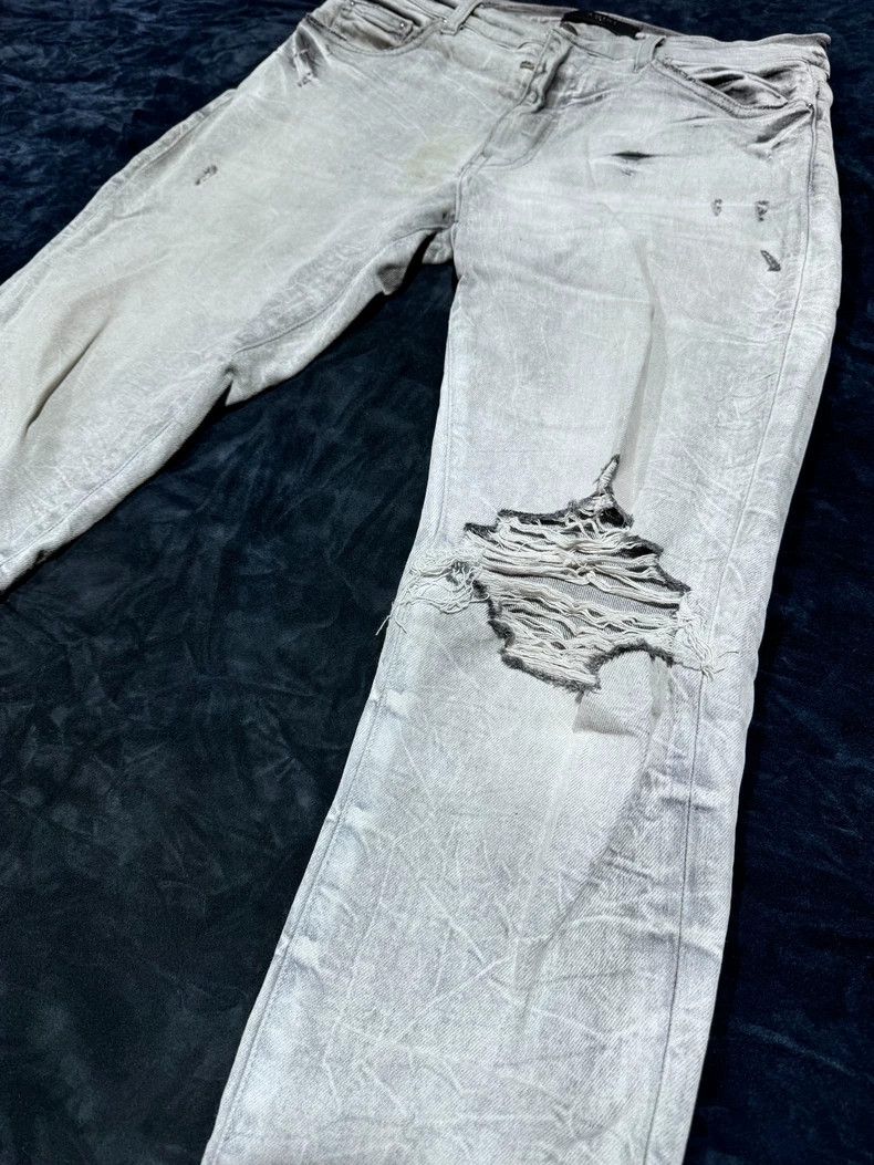 Amiri Amiri Washed white gray snowfall broken holes destroy elast Size US 32 / EU 48 - 3 Thumbnail