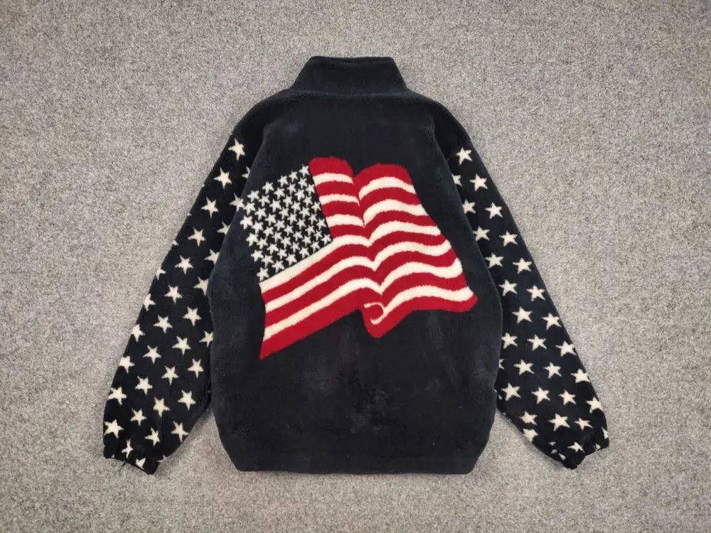 Vintage Vintage 90's Fleece Jacket All Over Logo Flag USA American Size US L / EU 52-54 / 3 - 1 Thumbnail