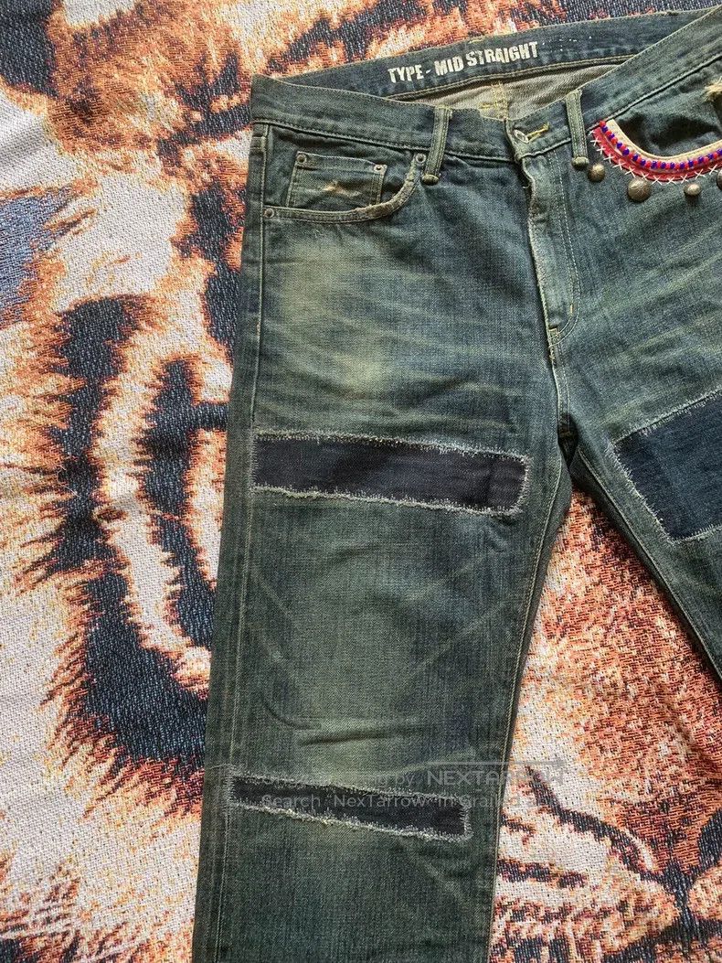 Neighborhood Neighborhood size M Jeans Size US 27 - 4 Thumbnail
