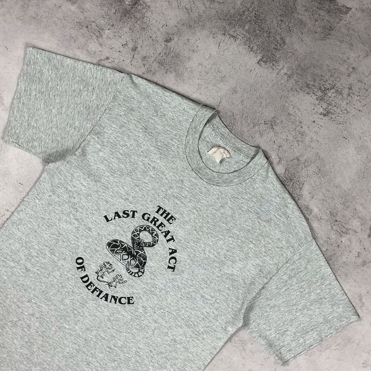 Vintage Vintage 90s Last Great Act of Defiance Single Tee Size US L / EU 52-54 / 3 - 8 Thumbnail
