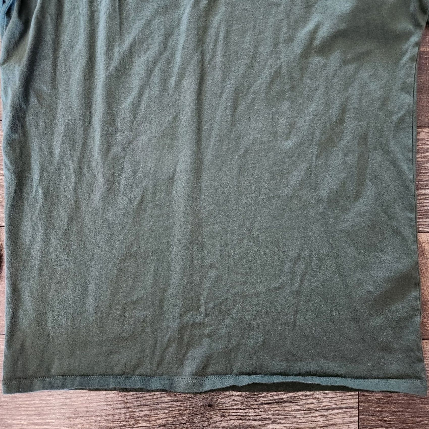 Vintage Friends Central Perk Long Sleeve T-Shirt Tee Size S Green Official Boxlunch Unisex Adults Crew Neck Logo Pattern Solid 2020s Vintage: No Size US S / EU 44-46 / 1 - 6 Thumbnail