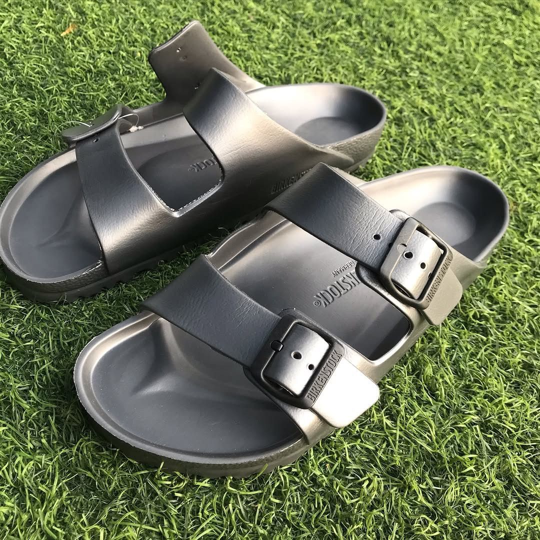 Birkenstock × Hypebeast Birkenstock ARIZONA grey mettalic Eva Rubber Size 42 eur Size US 8 / EU 41 - 2 Thumbnail