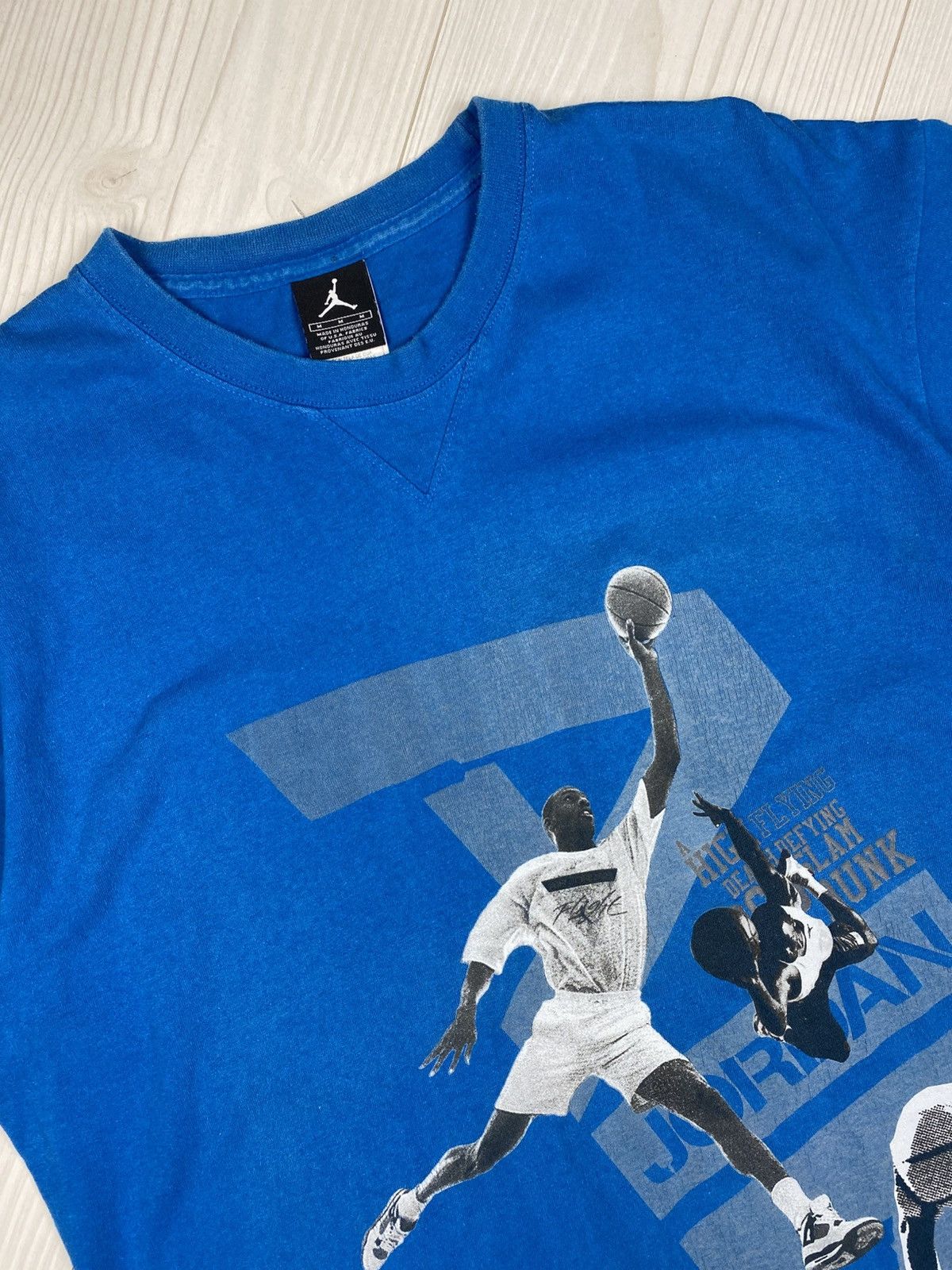 Jordan Brand RARE Air Jordan flight vintage reflective t-shirt Size US M / EU 48-50 / 2 - 3 Thumbnail