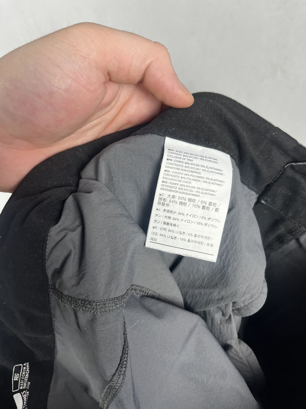Arc'teryx Arcteryx outdoor pants Size 28" / US 6 / IT 42 - 12 Thumbnail