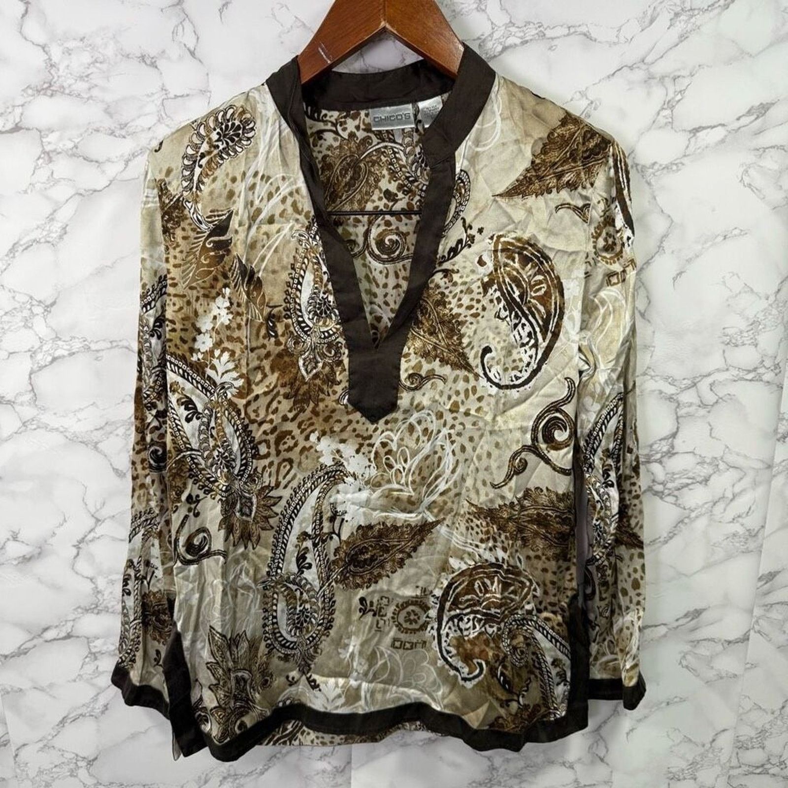 Chicos Chico’s Women’s Silk Blouse Shirt Top sz 1 (Medium) #G444 Size M / US 6-8 / IT 42-44 - 1 Thumbnail