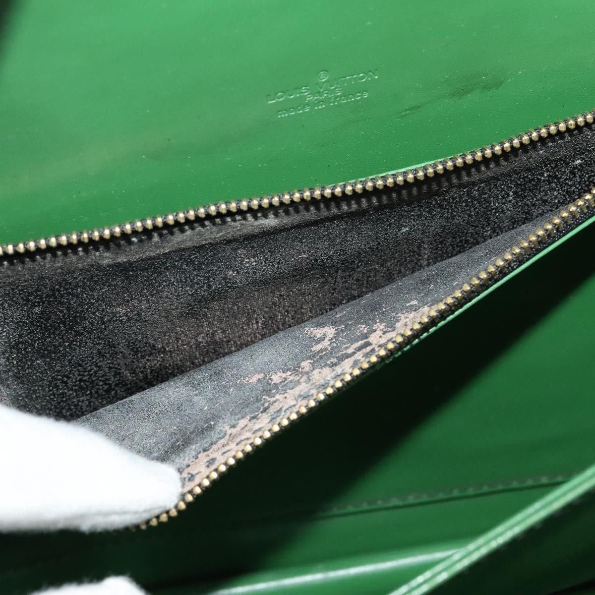 Louis Vuitton LOUIS VUITTON Epi Osh Shoulder Bag Black Green M52444 Size ONE SIZE - 11 Thumbnail