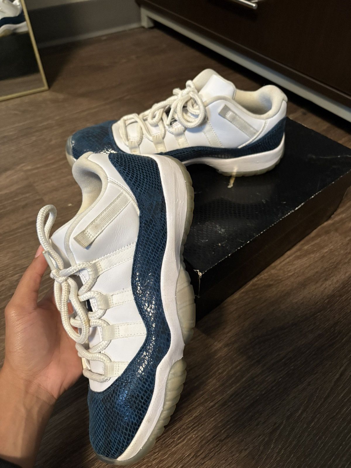 Jordan Brand Air Jordan 11 Retro Low Size US 9.5 / EU 42-43 - 2 Thumbnail