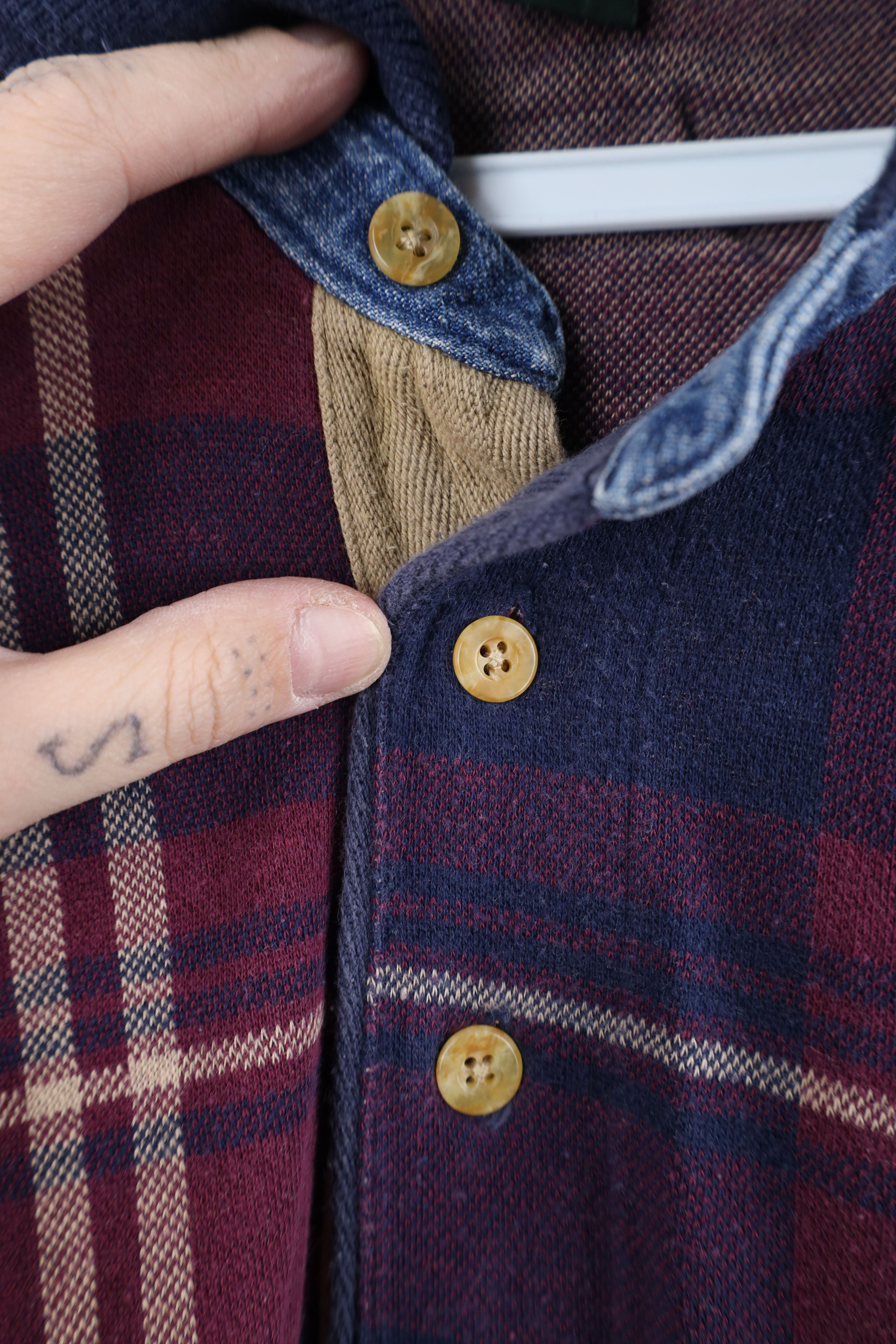 Vintage Vintage 90s Streetwear Collared Long Sleeve Rugby Polo Plaid Size US L / EU 52-54 / 3 - 5 Thumbnail