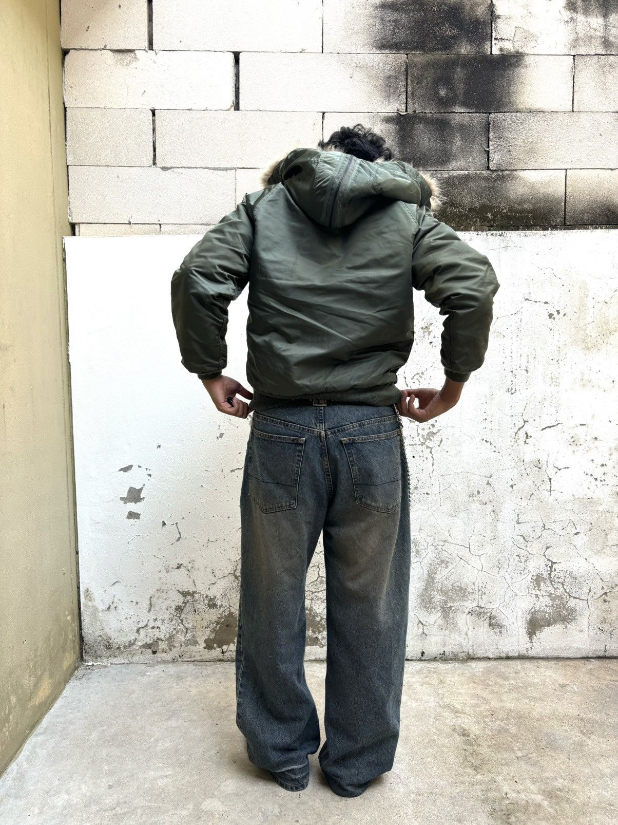 Alpha Industries Vintage Fur Bomber Jacket N-2B Green Size US M / EU 48-50 / 2 - 5 Thumbnail