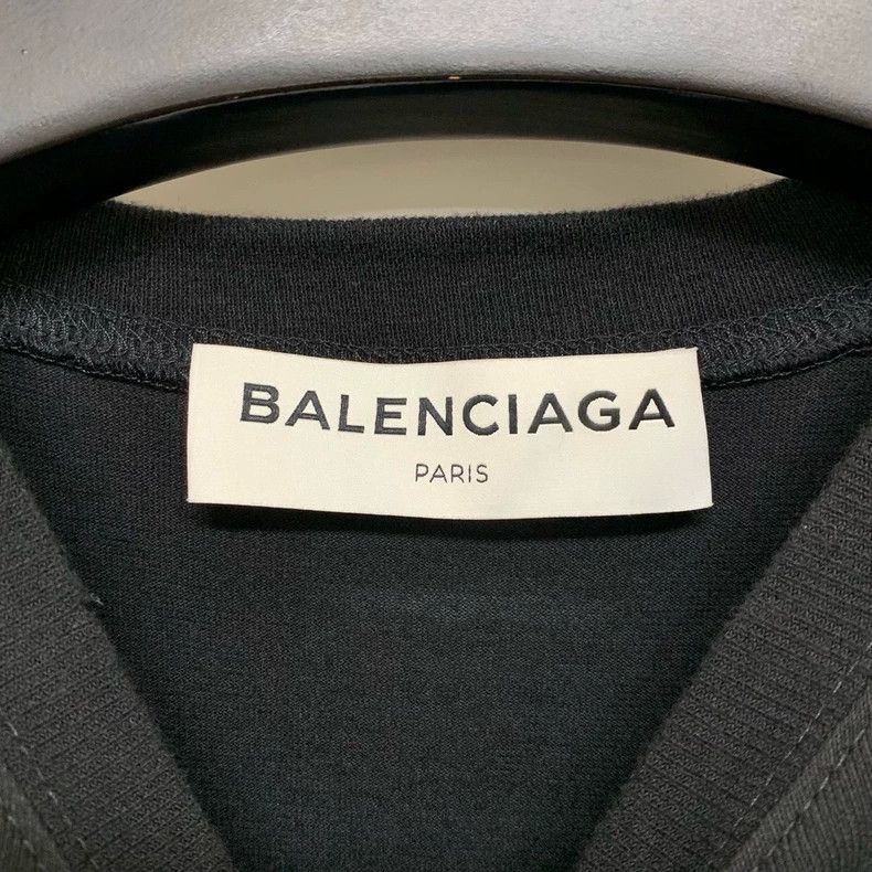 Balenciaga Balenciaga size 34 Removable Back Racing Vest Short Sleeve Size XS / US 0-2 / IT 36-38 - 2 Thumbnail