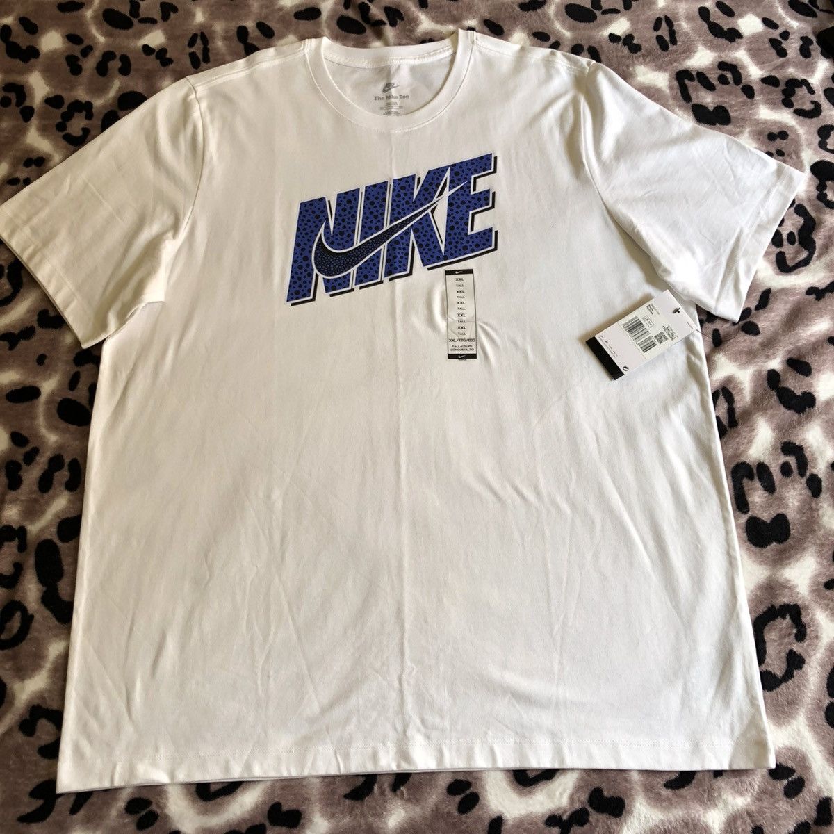 Nike Nike Tall Coupe Tee Size US XXL / EU 58 / 5 - 2 Thumbnail