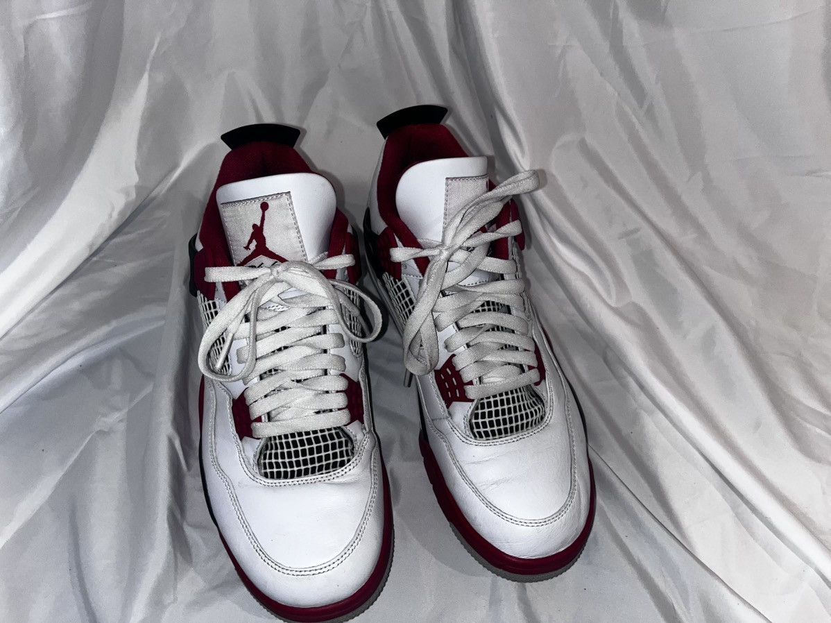Jordan Brand Jordan Fire red 4’s Size US 10 / EU 43 - 2 Thumbnail