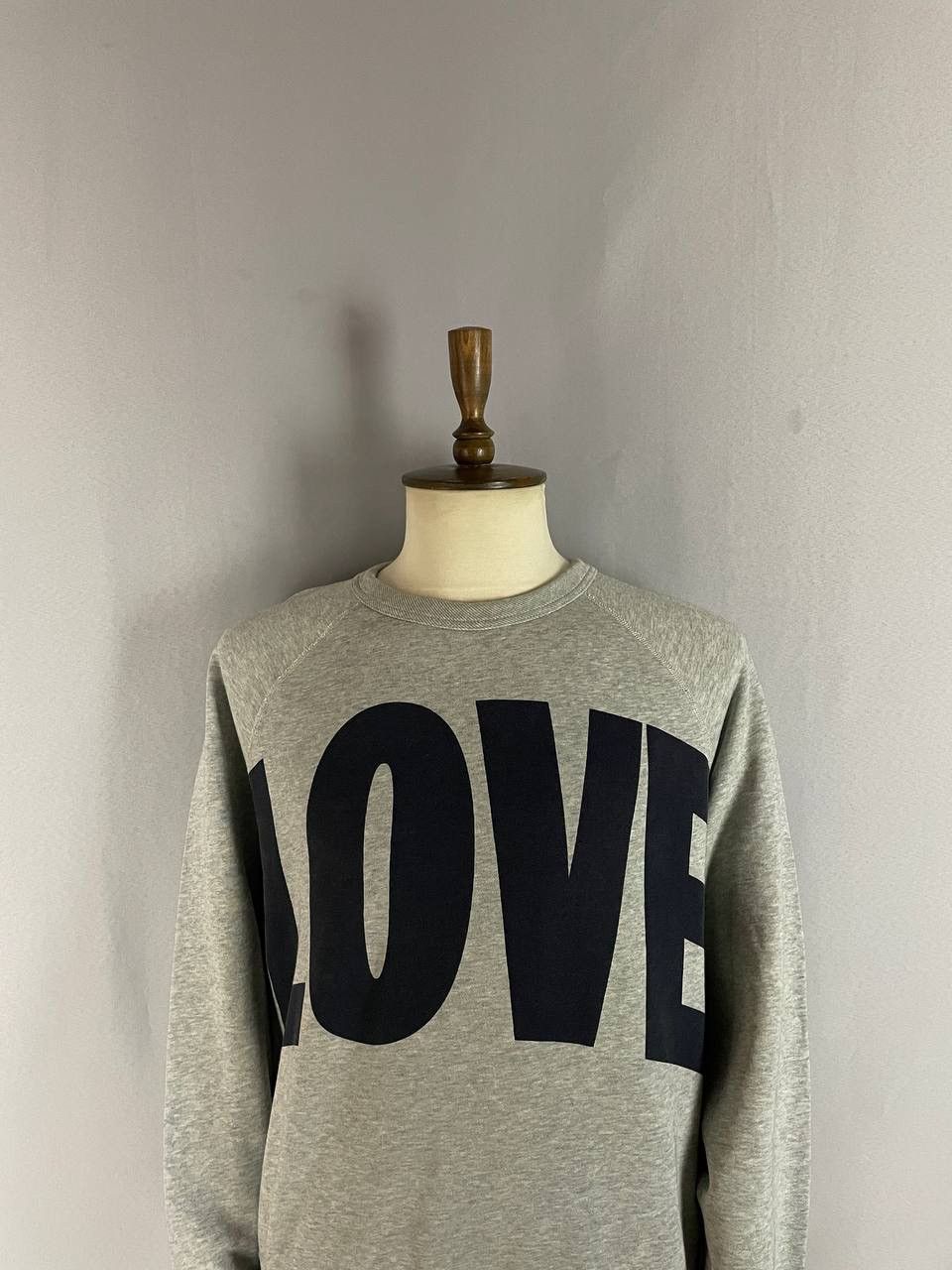 Acne Studios Acne Studios LOVE Crewneck Sweatshirt Grey Size US L / EU 52-54 / 3 - 2 Thumbnail