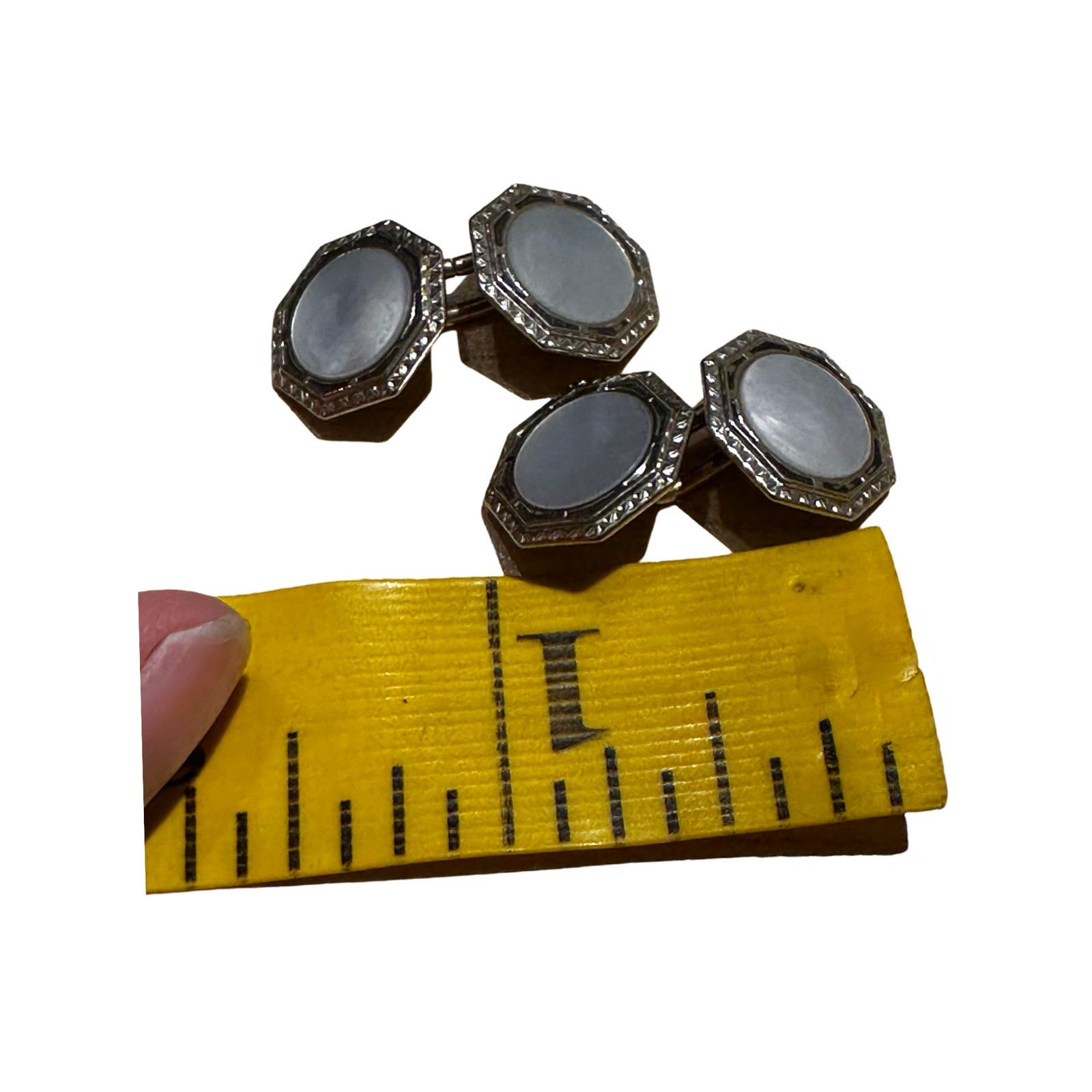 Vintage Vintage Mother of Pearl Chain Cuff Links from Krementz Size ONE SIZE - 4 Thumbnail
