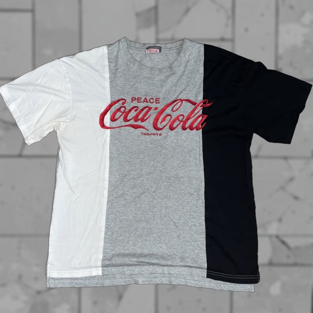 Vintage VINTAGE PeaceBird Embroidered Coca Cola T-Shirt Mens M Size US M / EU 48-50 / 2 - 1 Thumbnail