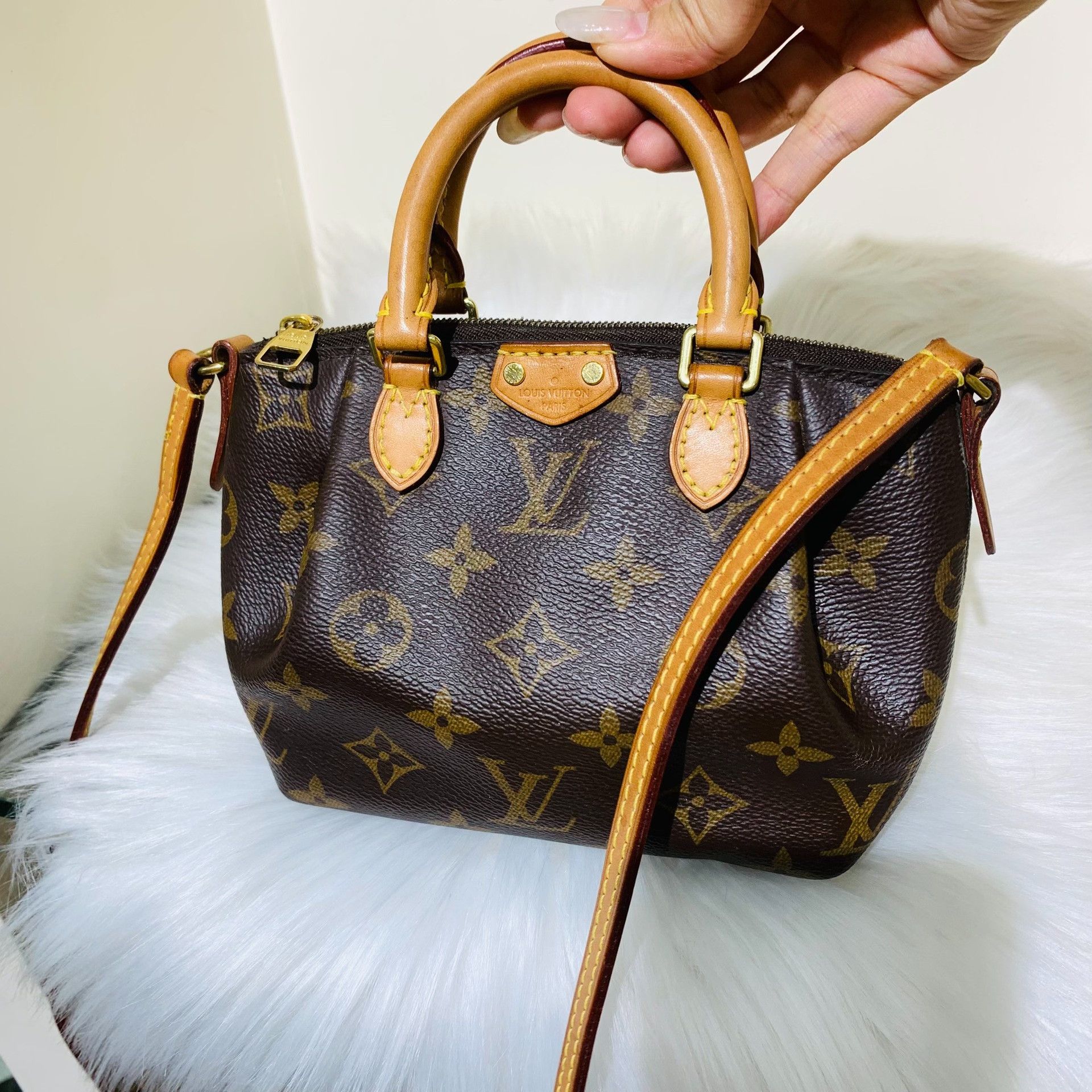 Louis Vuitton Pre-loved Bag Very good condition Size ONE SIZE - 1 Thumbnail