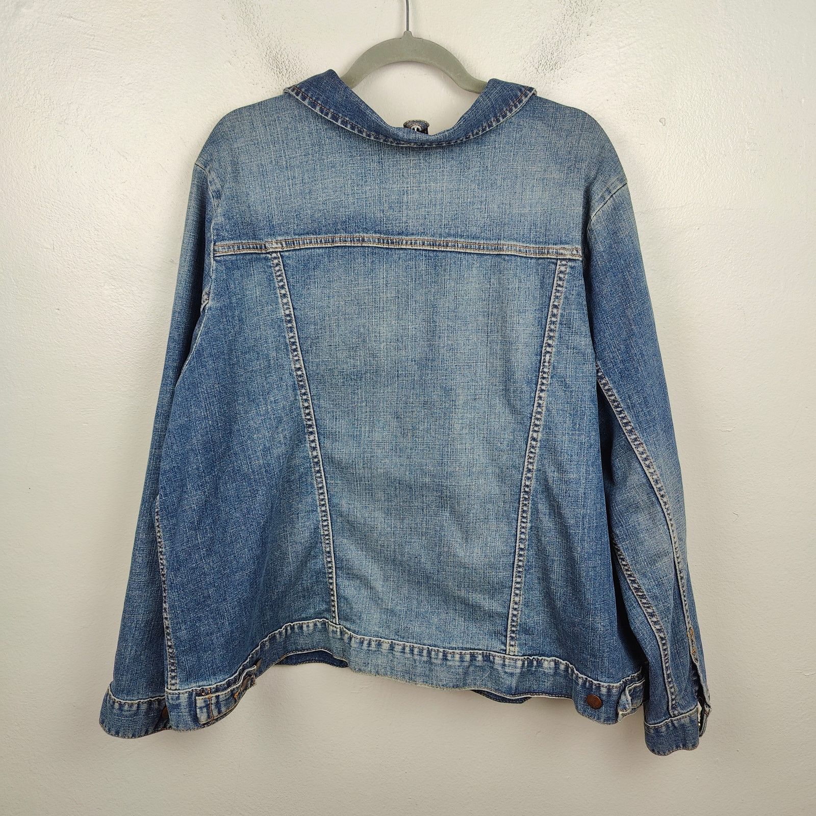 Other ModCloth x Wrangler Denim Trucker Jacket Womens 4X Blue Size 4XL / US 24-26 - 4 Thumbnail