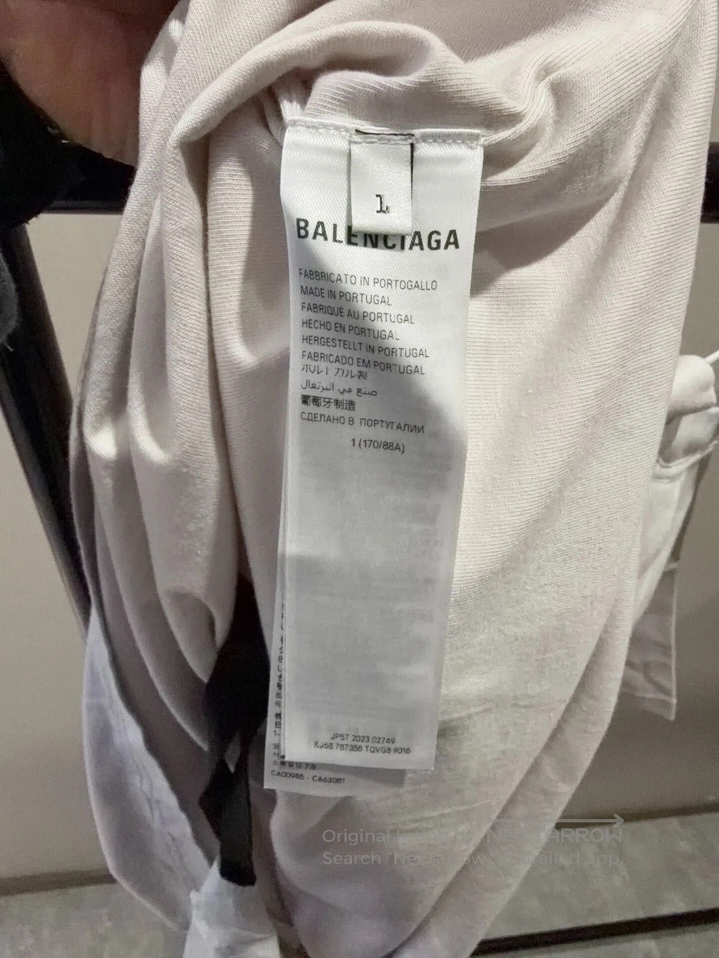 DEFEND PARIS balenciaga logo t-shirt with red graphic. Size US M / EU 48-50 / 2 - 4 Thumbnail