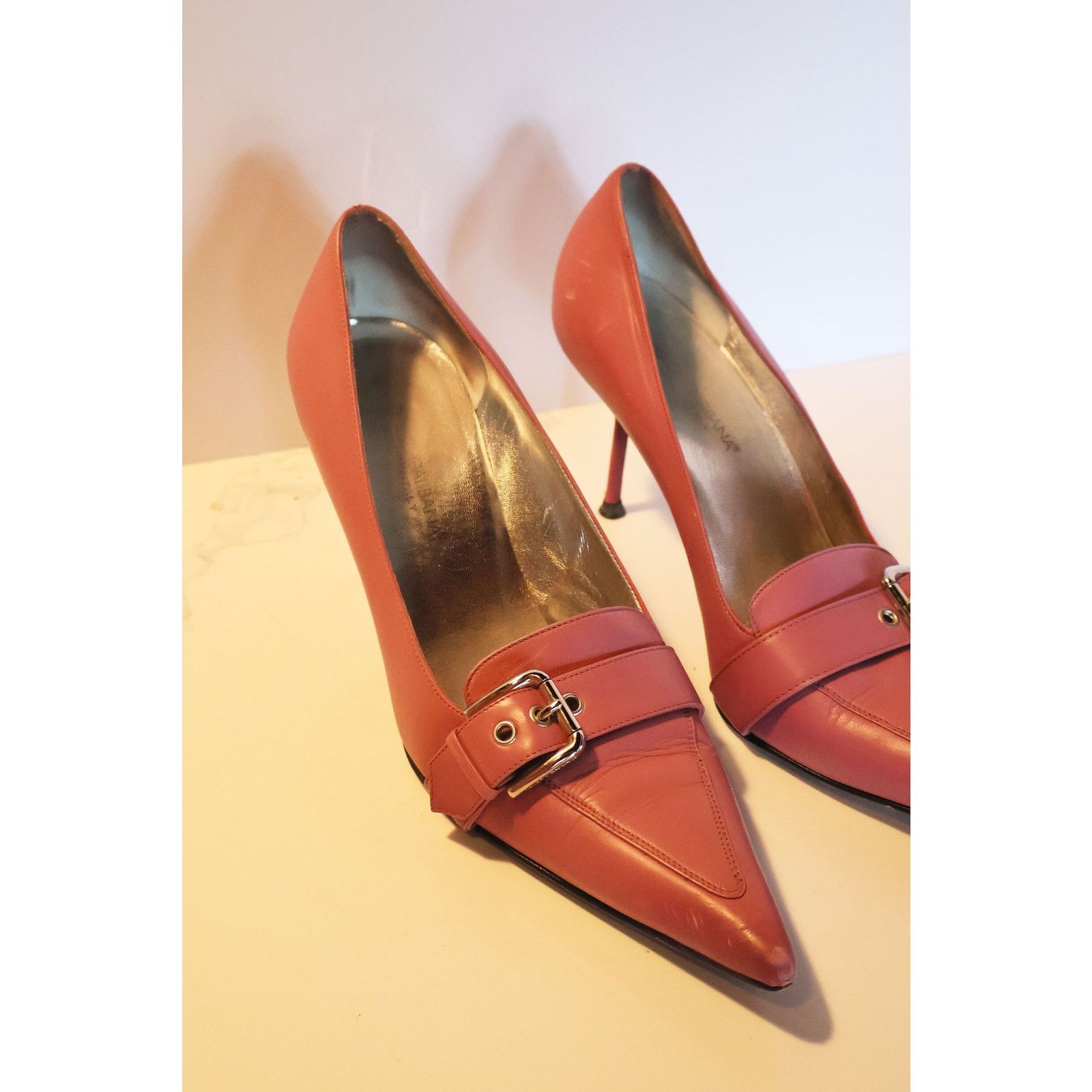 Dolce & Gabbana Vintage Dolce and Gabbana Pink Leather Pointy Toe Stiletto Size US 7.5 / IT 37.5 - 3 Thumbnail