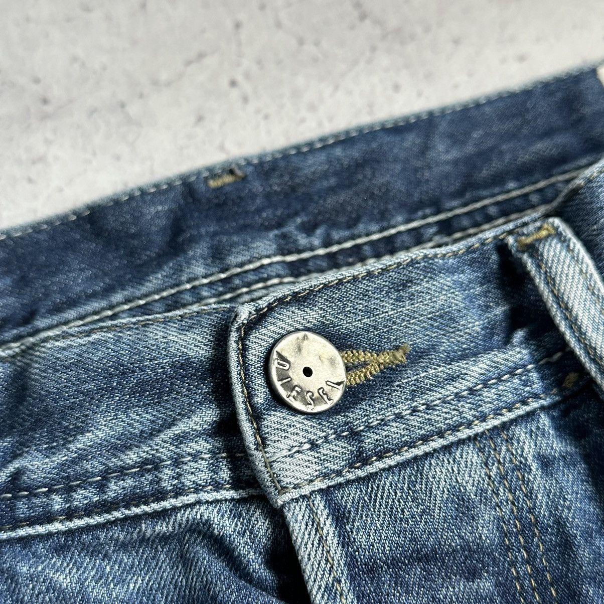 Diesel × Japanese Brand × Vintage VINTAGE DIESEL Y2K DISTRESSED DENIM JEANS PANTS 30x34 Size US 30 / EU 46 - 9 Thumbnail
