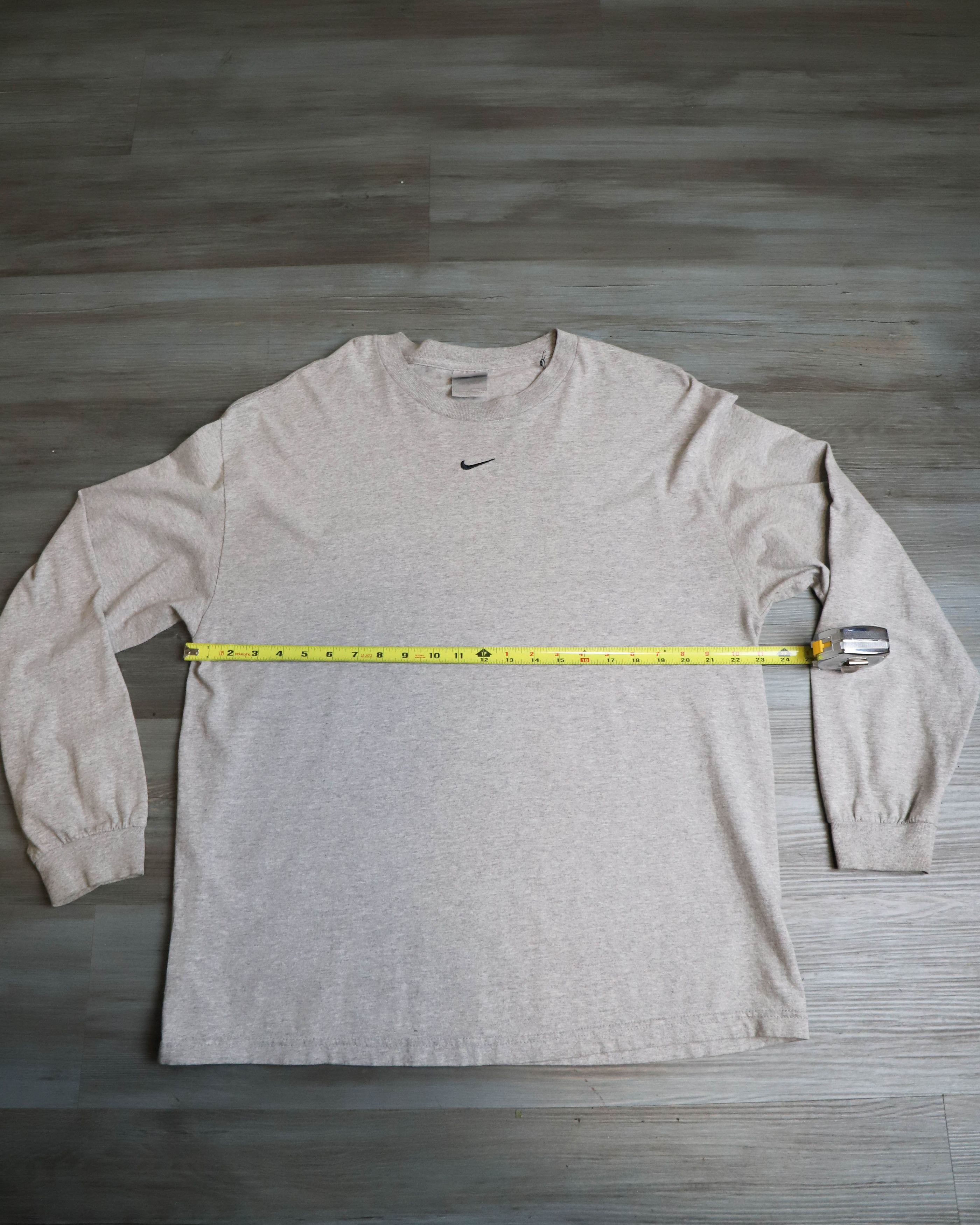 Nike Nike Center Swoosh Long Sleeve Shirt Grey Y2K Minimal Size US XL / EU 56 / 4 - 5 Thumbnail