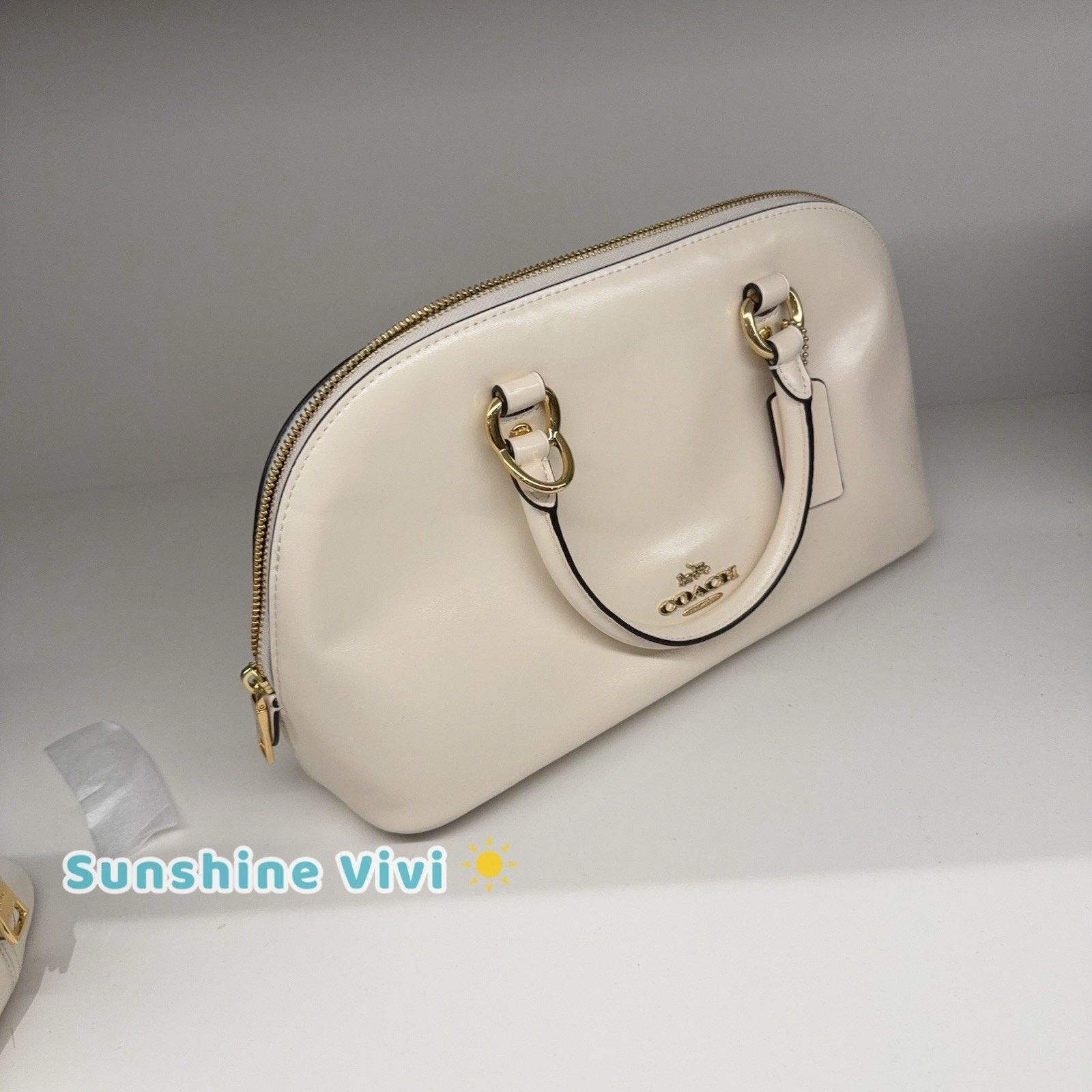 Coach NWT Coach Lara Bag Satchel Leather Handbag CDV19 Gold /Chalk Size ONE SIZE - 2 Thumbnail