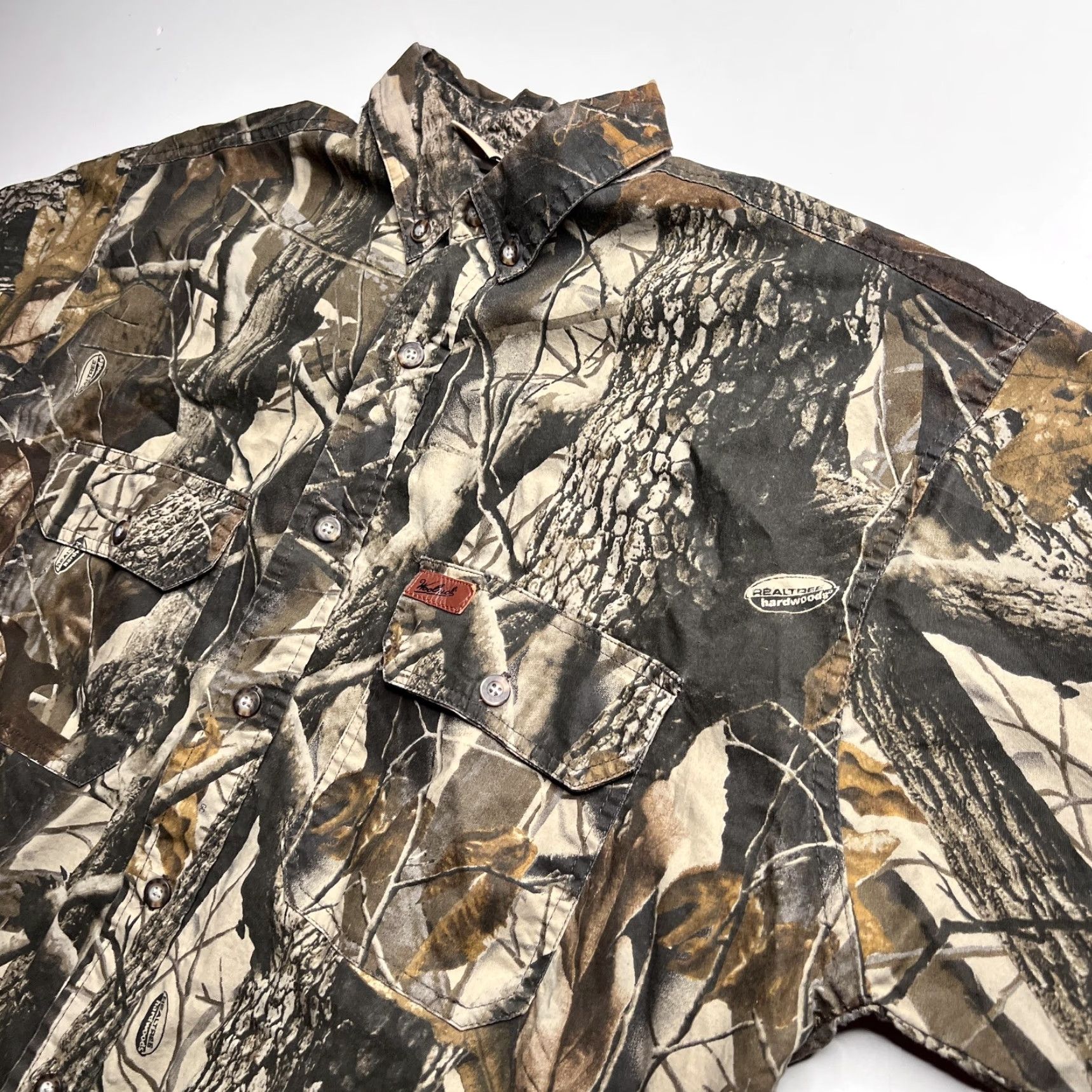 Vintage Woolrich Shirt Mens L Brown Realtree Camo Short Sleeve Button Up Hunting Outdoor Size US L / EU 52-54 / 3 - 2 Thumbnail
