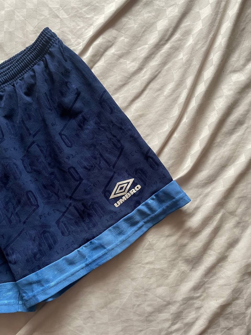 Umbro Vintage Umbro Shorts 90S Size US 33 - 2 Thumbnail