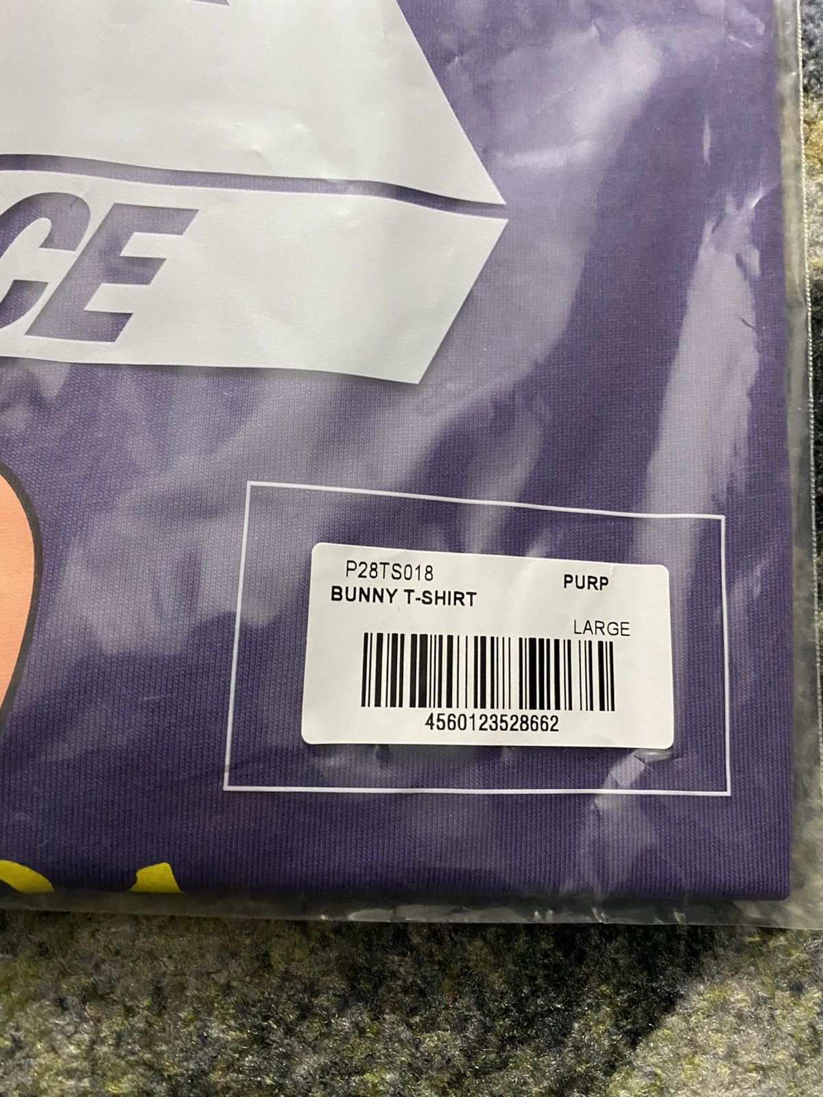 Palace Palace Bunny T-Shirt (SS25) Purple Size US L / EU 52-54 / 3 - 2 Thumbnail