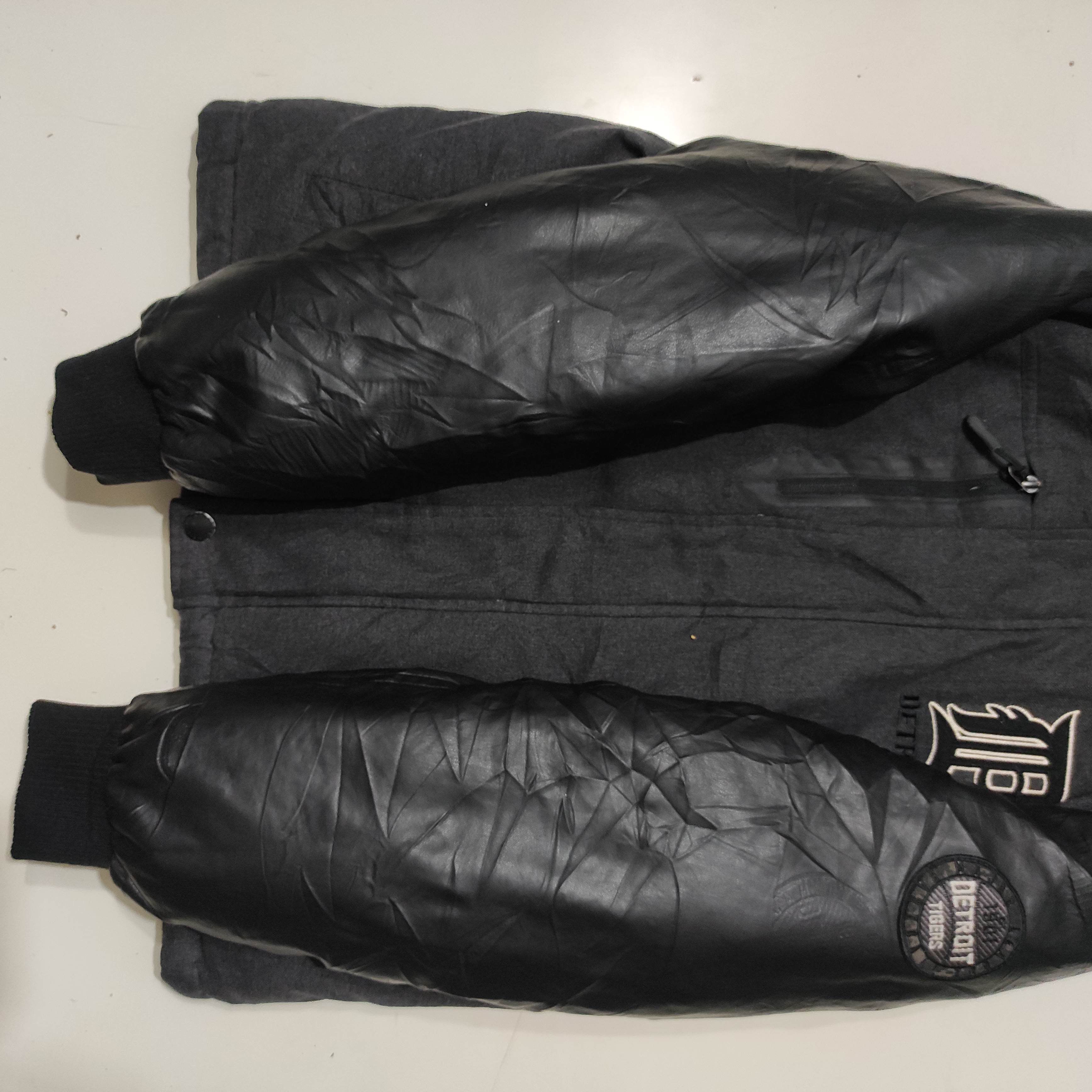 MLB MLB Tigers Detroit Varsity Puffer Hoodie Jacket Size US M / EU 48-50 / 2 - 6 Thumbnail