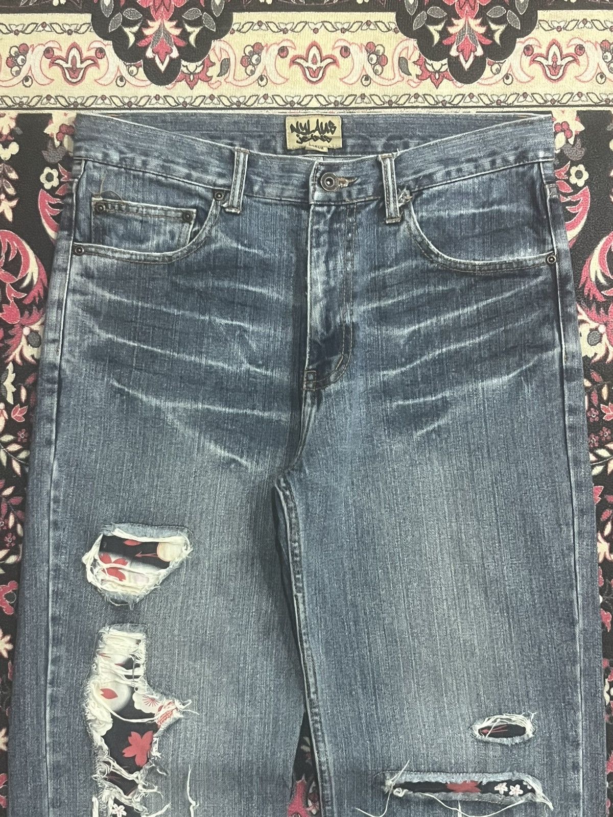 Japanese Brand Vintage Nylaus Floral Boho Patchwork Distressed Whisker Jean Size US 32 / EU 48 - 4 Thumbnail
