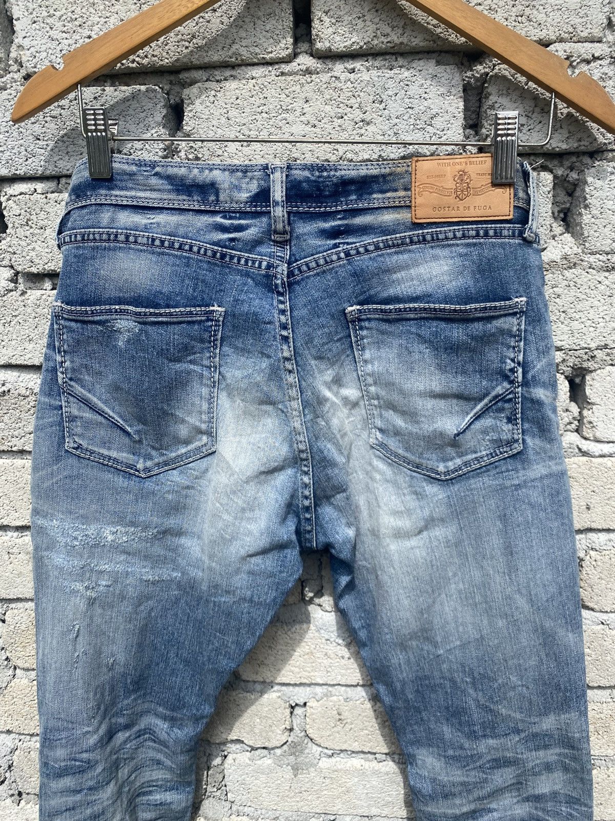 GOSTAR DE FUGA Distressed style gostar de fuga s20-09sep jeans unisex Size US 32 / EU 48 - 9 Thumbnail