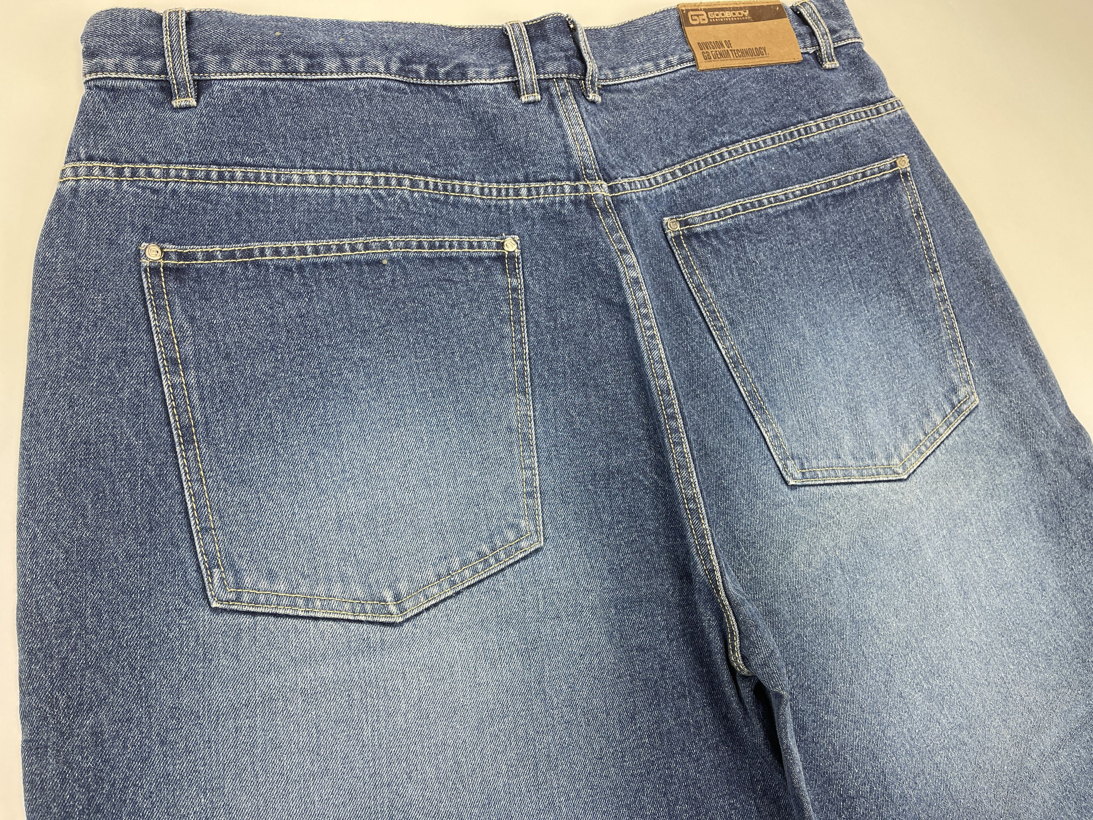Vintage Godbody shorts, vintage jeans, 90s hip hop, 1990s baggy W 40 Size US 40 / EU 56 - 5 Thumbnail