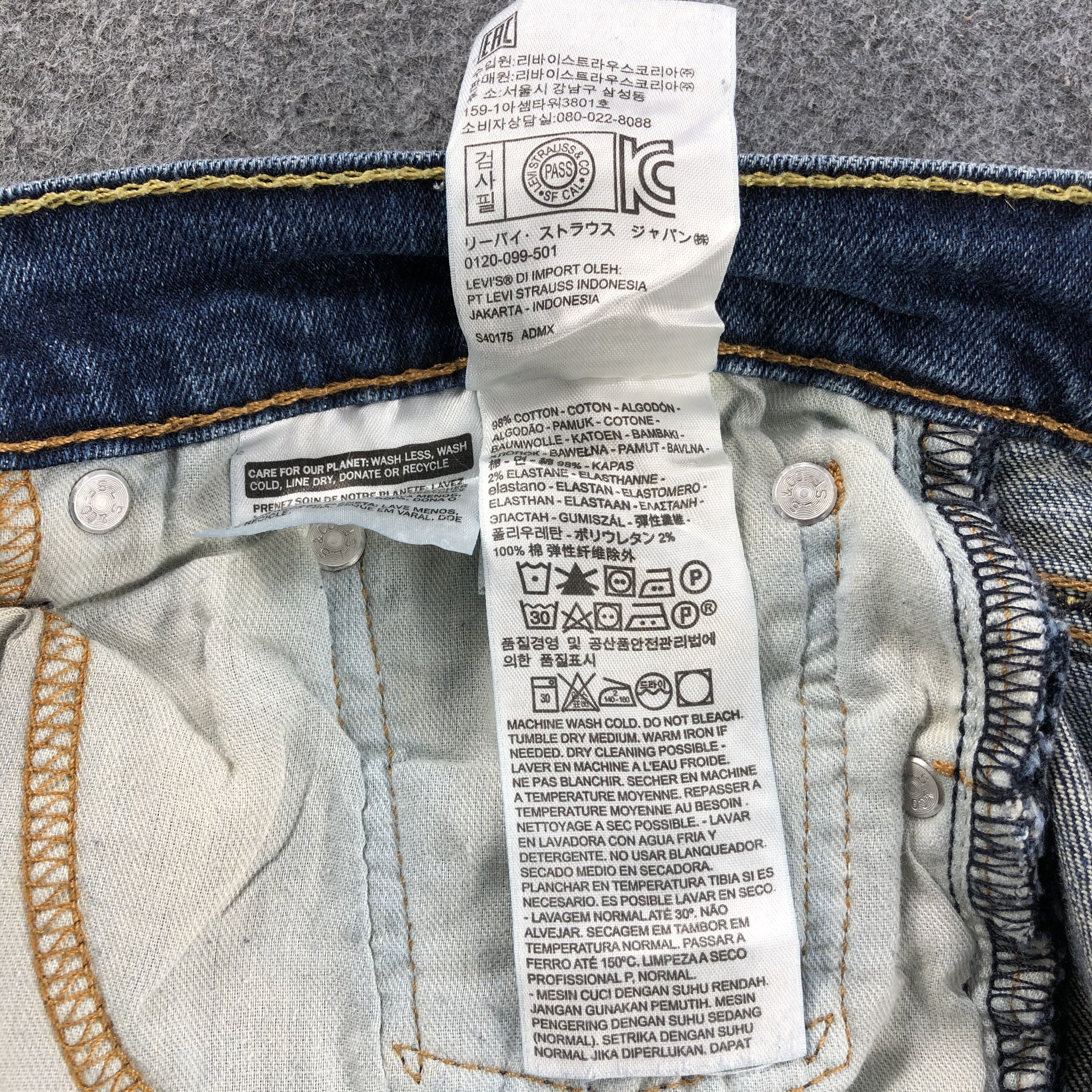 Levi's Vintage Blue Levis 514 Jeans-J948 Size US 33 - 11 Thumbnail