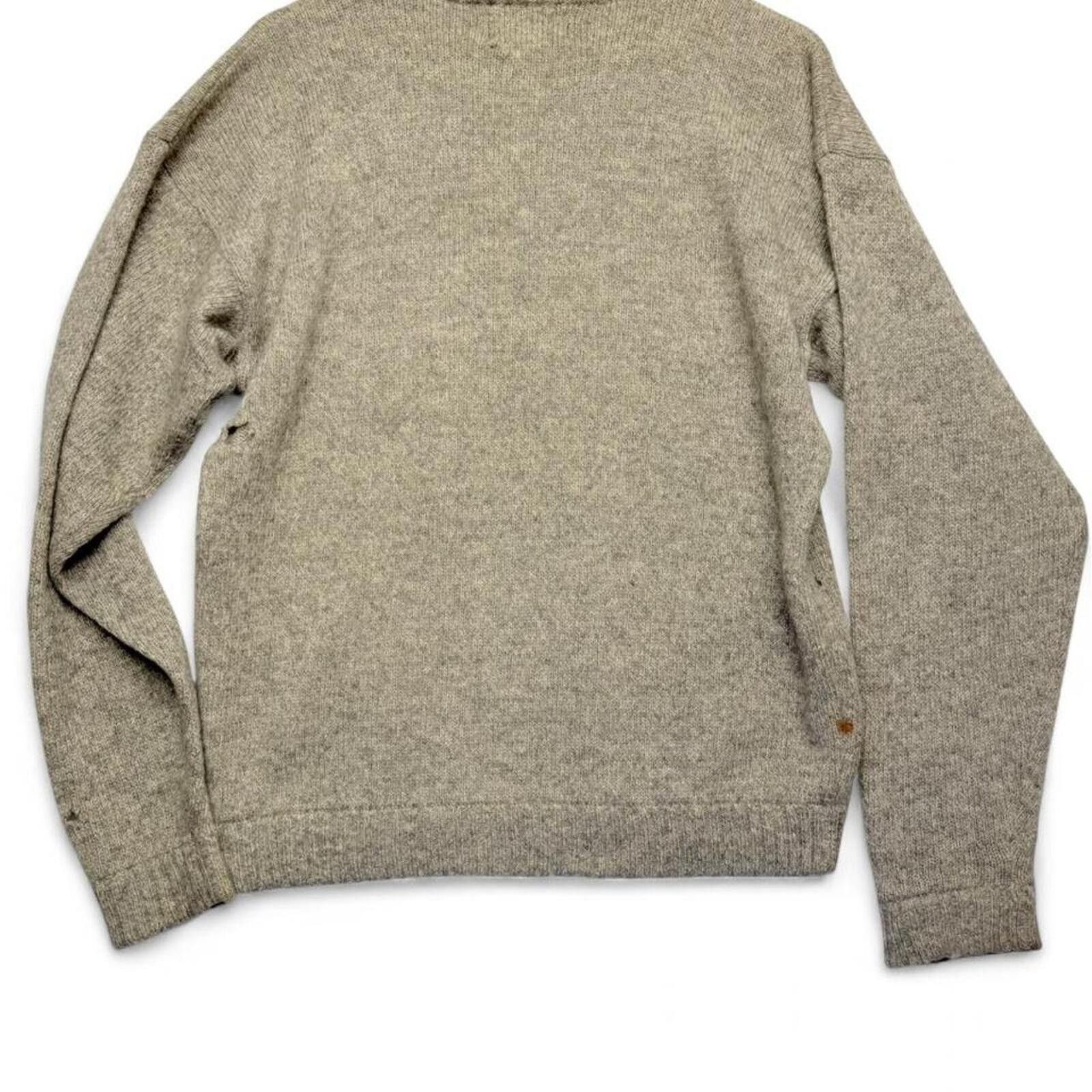 Woolrich Woolen Mills Vintage thrashed 90s to early 2000s Woolrich wool sweater Size US L / EU 52-54 / 3 - 2 Thumbnail